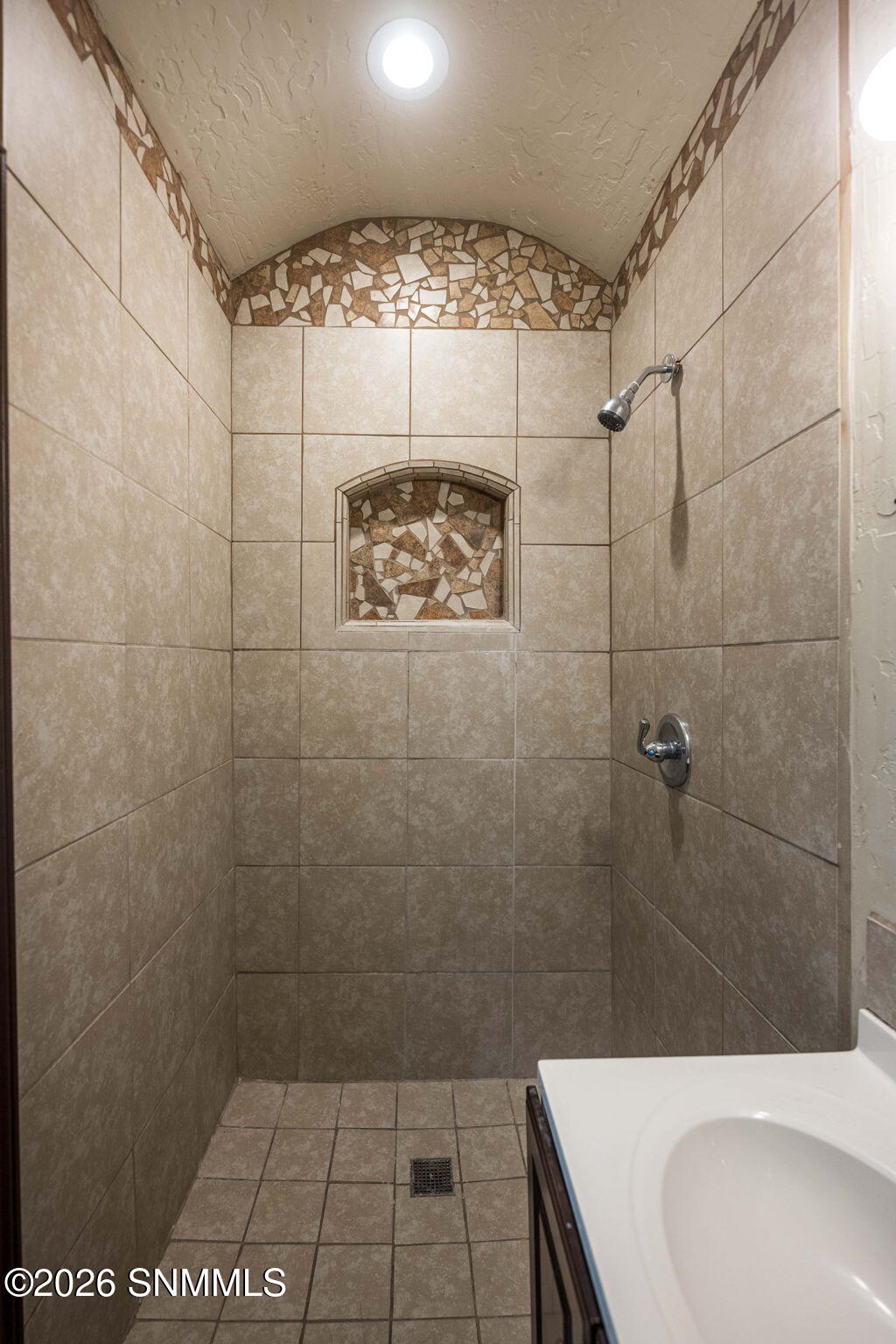 53-web-or-mls-Snappin Homes (LasFlores30