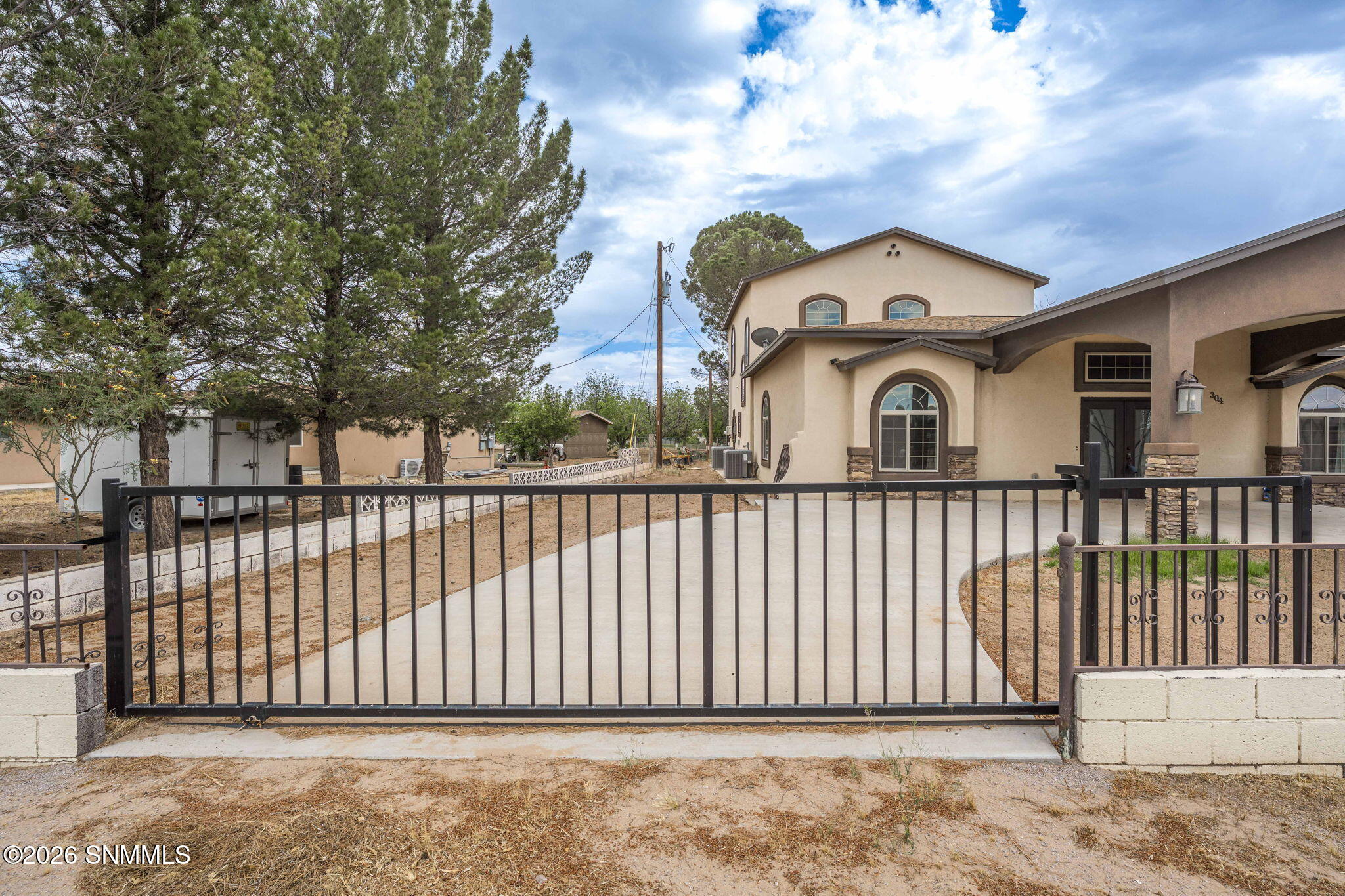 73-web-or-mls-Snappin Homes (LasFlores30
