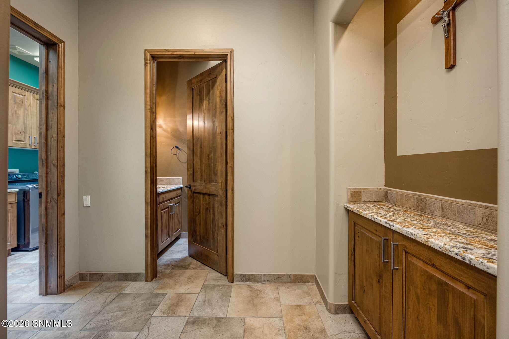 25-web-or-mls-Snappin Homes (Nambe4479)-