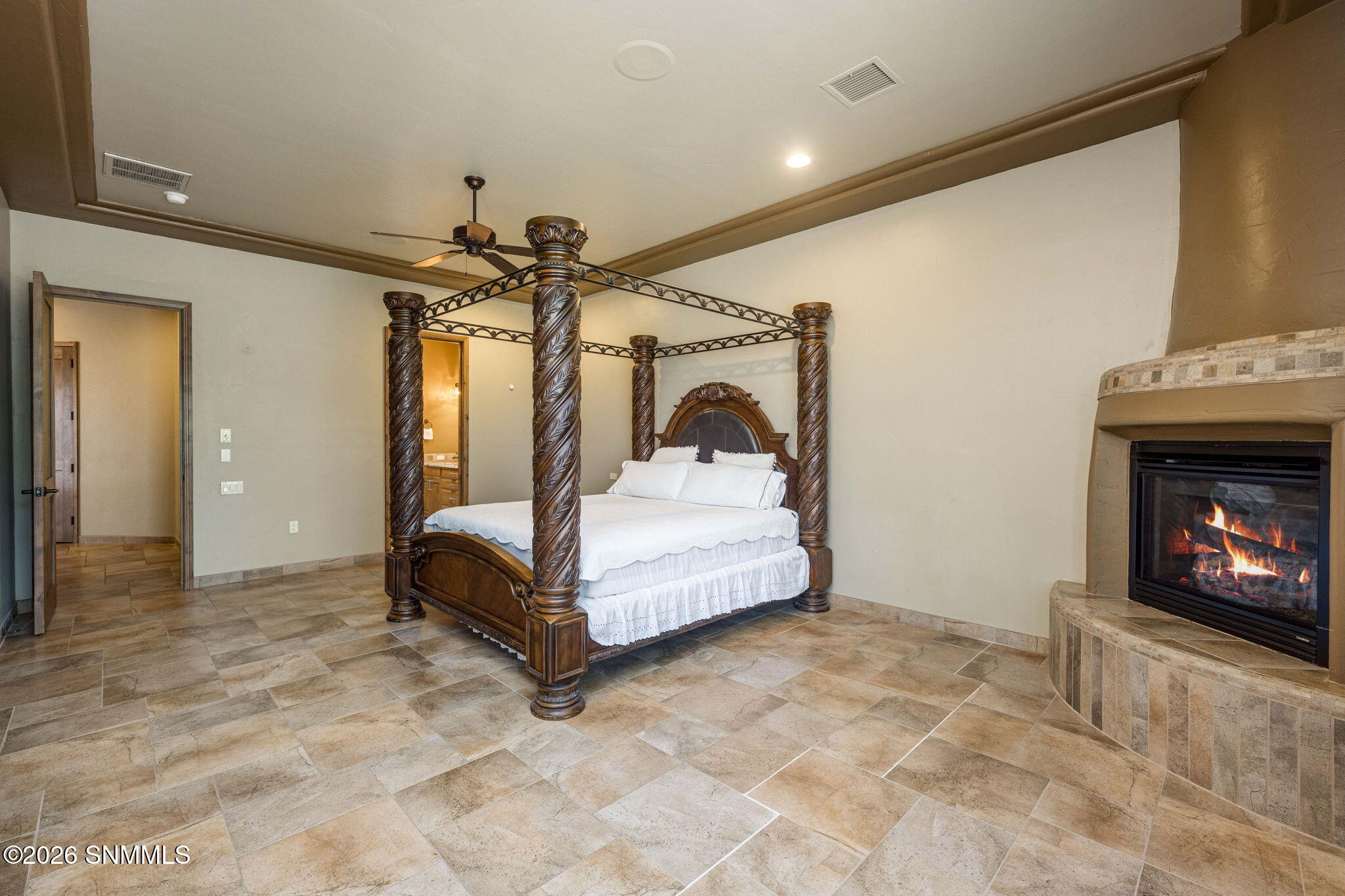 30-web-or-mls-Snappin Homes (Nambe4479)-