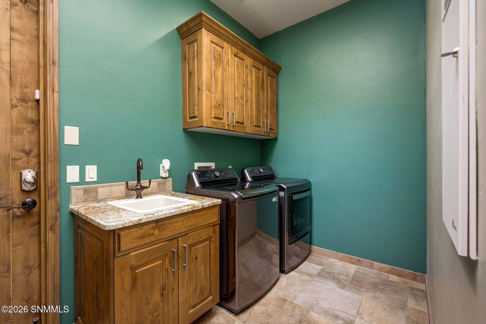 53-web-or-mls-Snappin Homes (Nambe4479)-