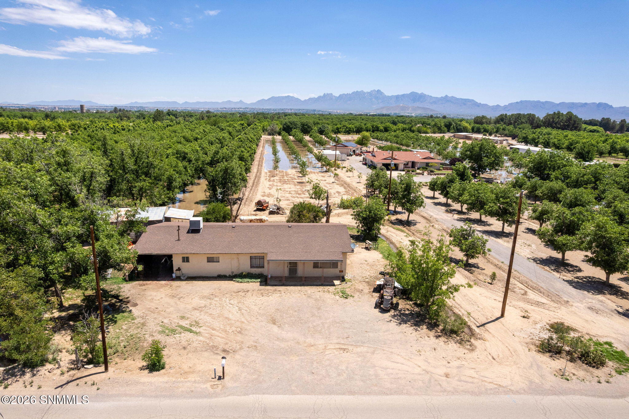 1-web-or-mls-Snappin Homes (Snow2917)-1