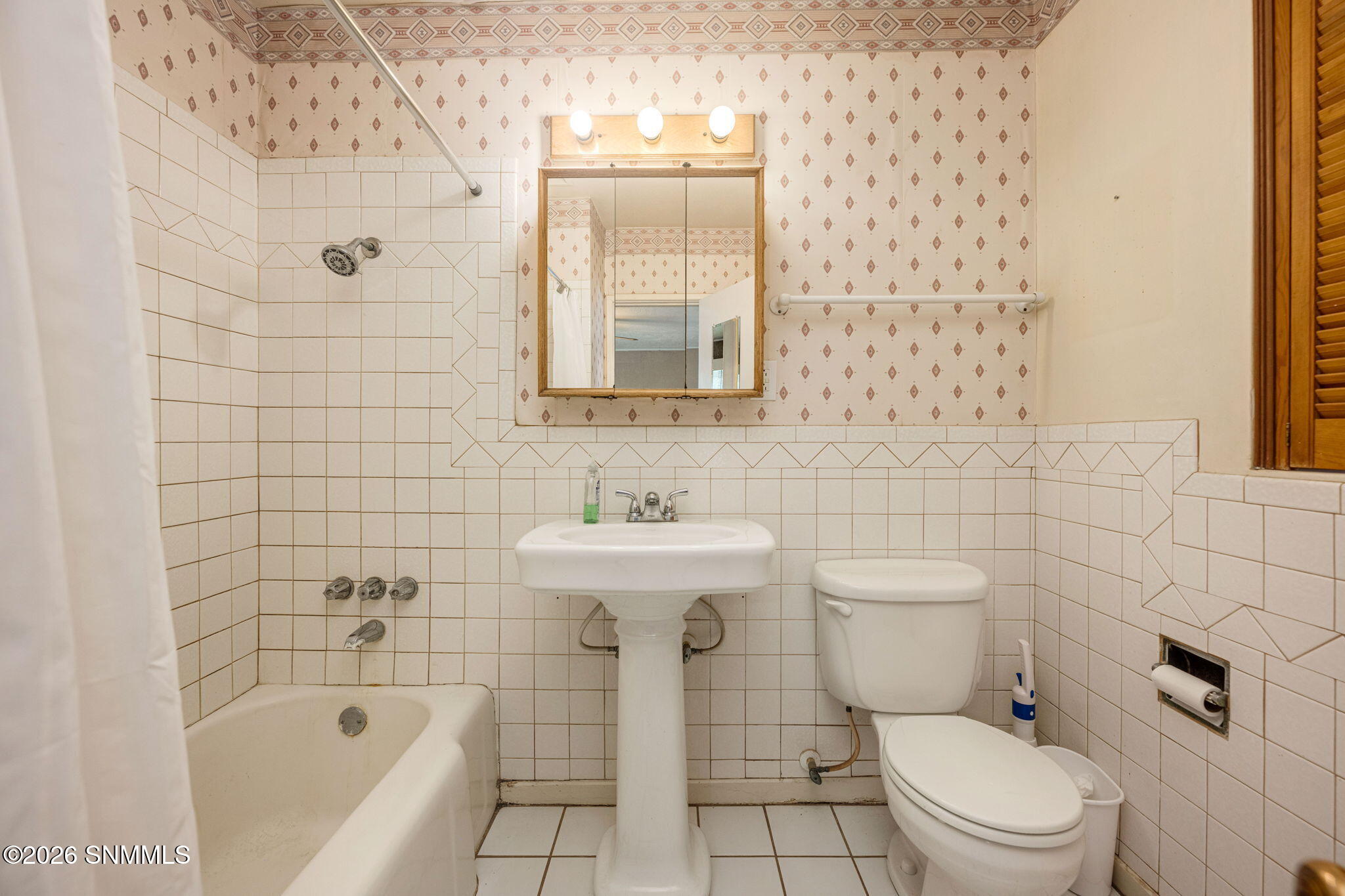 27-web-or-mls-Snappin Homes (DonaAna3125