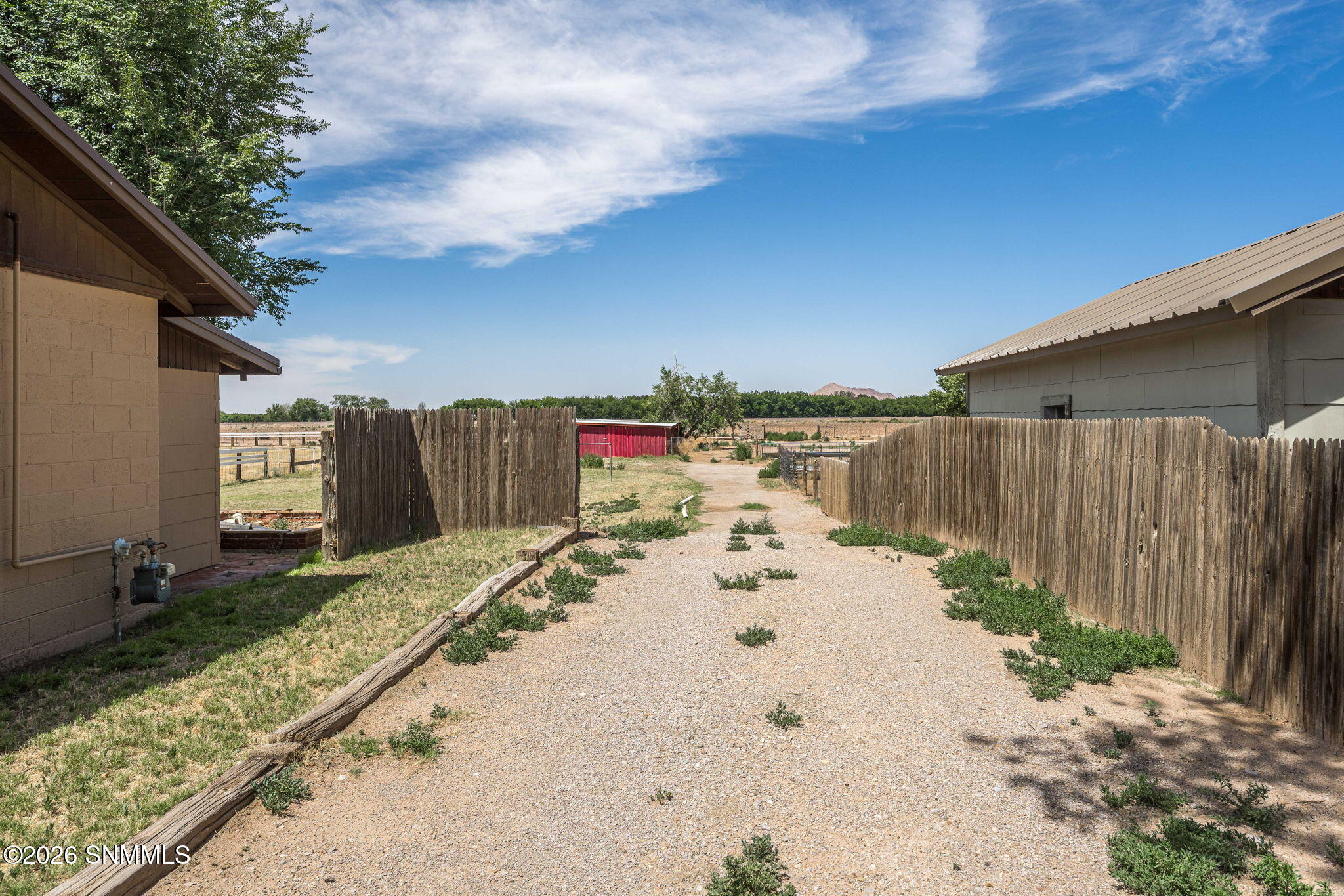 41-web-or-mls-Snappin Homes (DonaAna3125