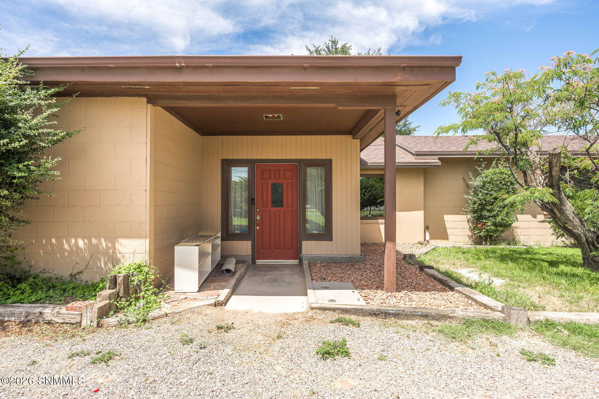 2-web-or-mls-Snappin Homes (DonaAna3125)