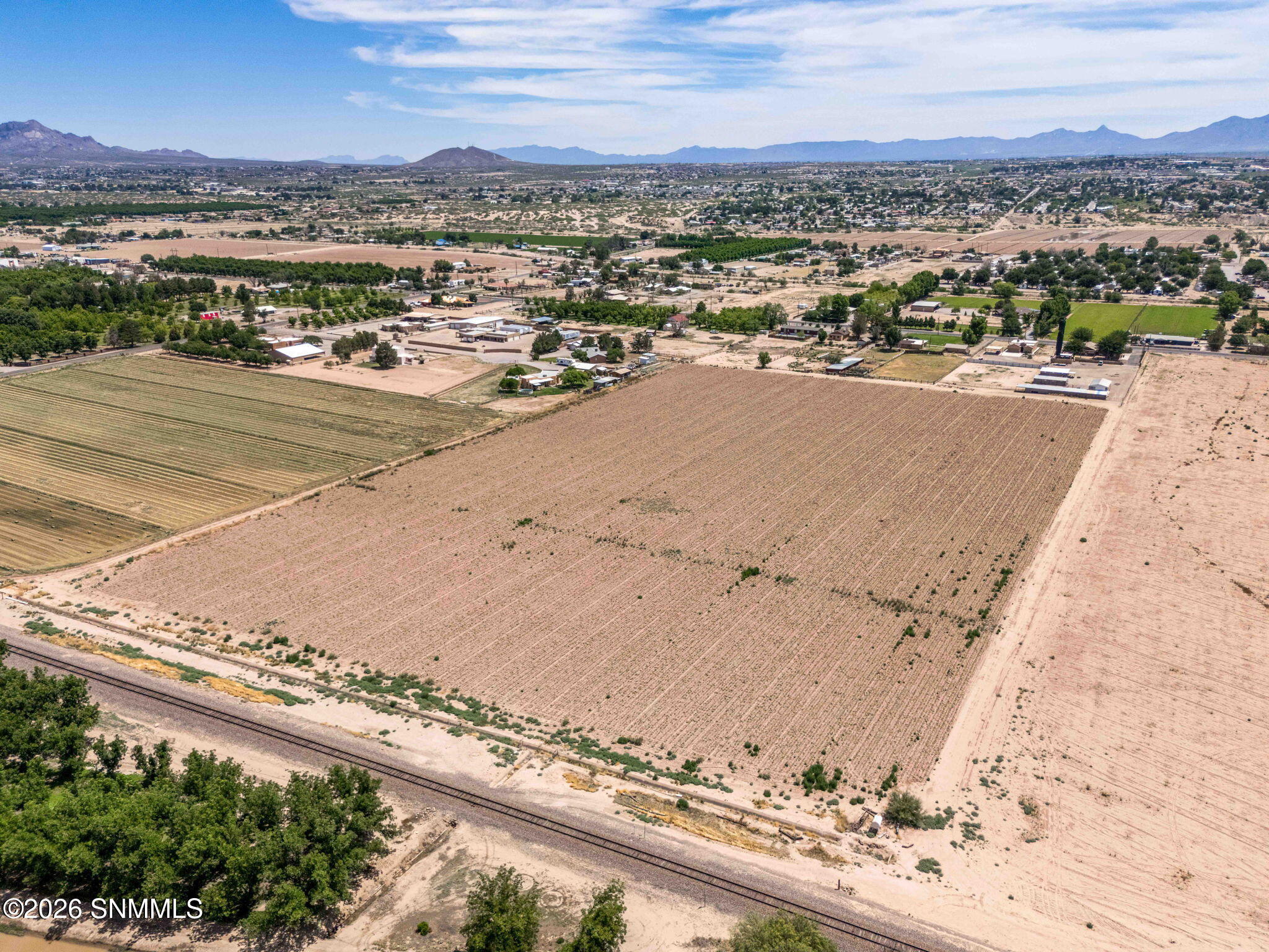 69-web-or-mls-Snappin Homes (DonaAna3125