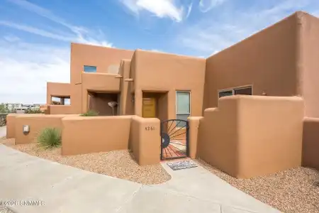 4261 Nambe Court, Las Cruces, New Mexico 88011, 2 Bedrooms Bedrooms, ,1.75 BathroomsBathrooms,Residential,For Sale,Nambe,2601939