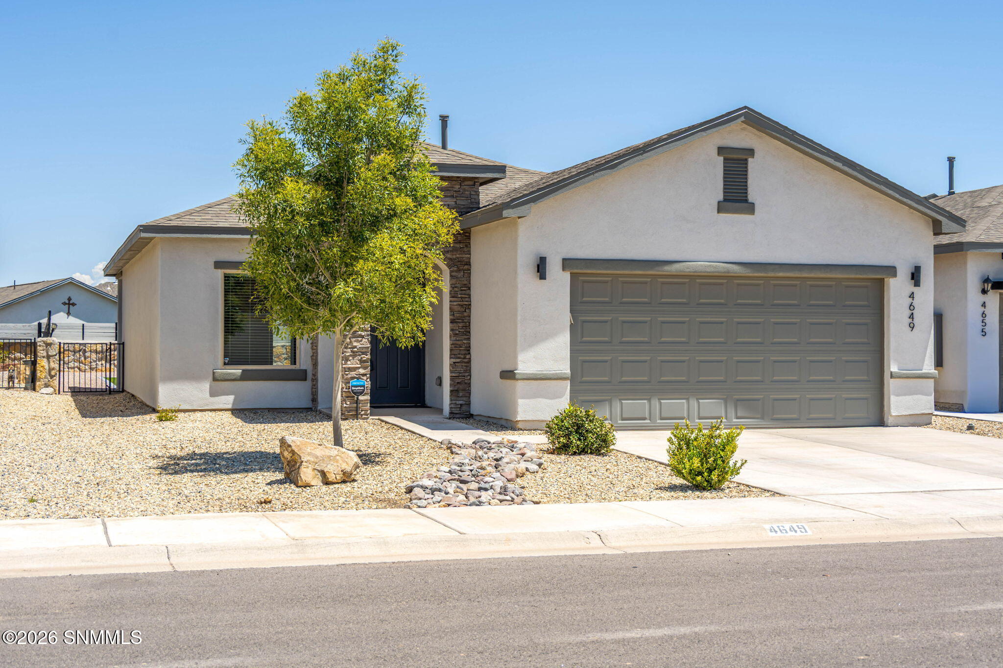 37-web-or-mls-Snappin Homes (Valentina46