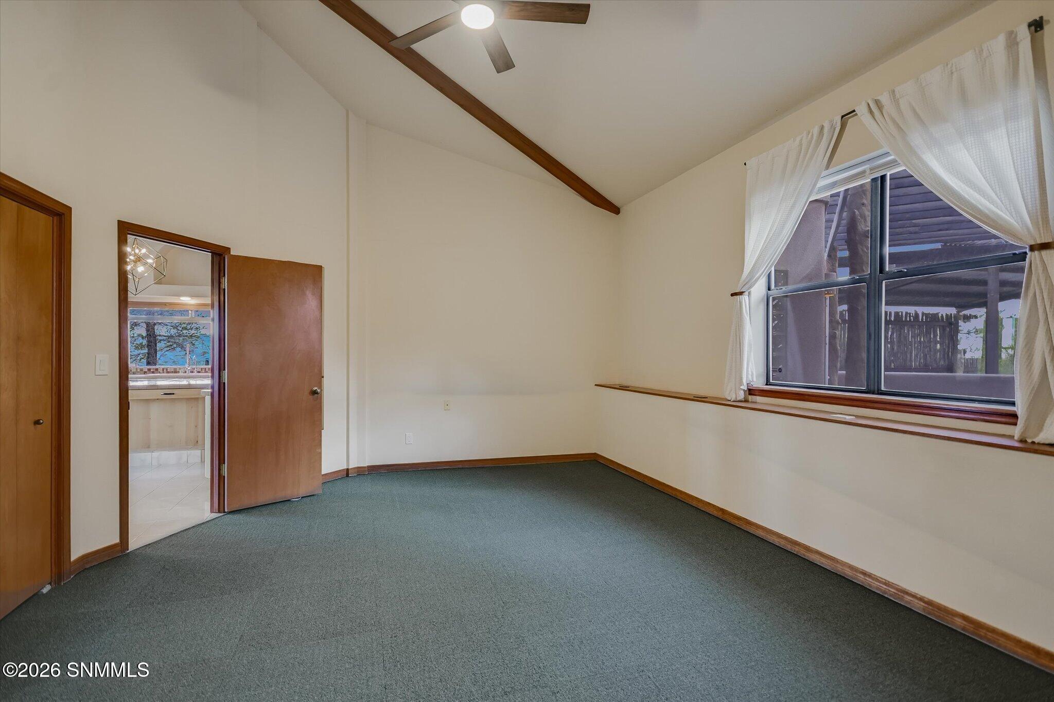 13-Main Bedroom