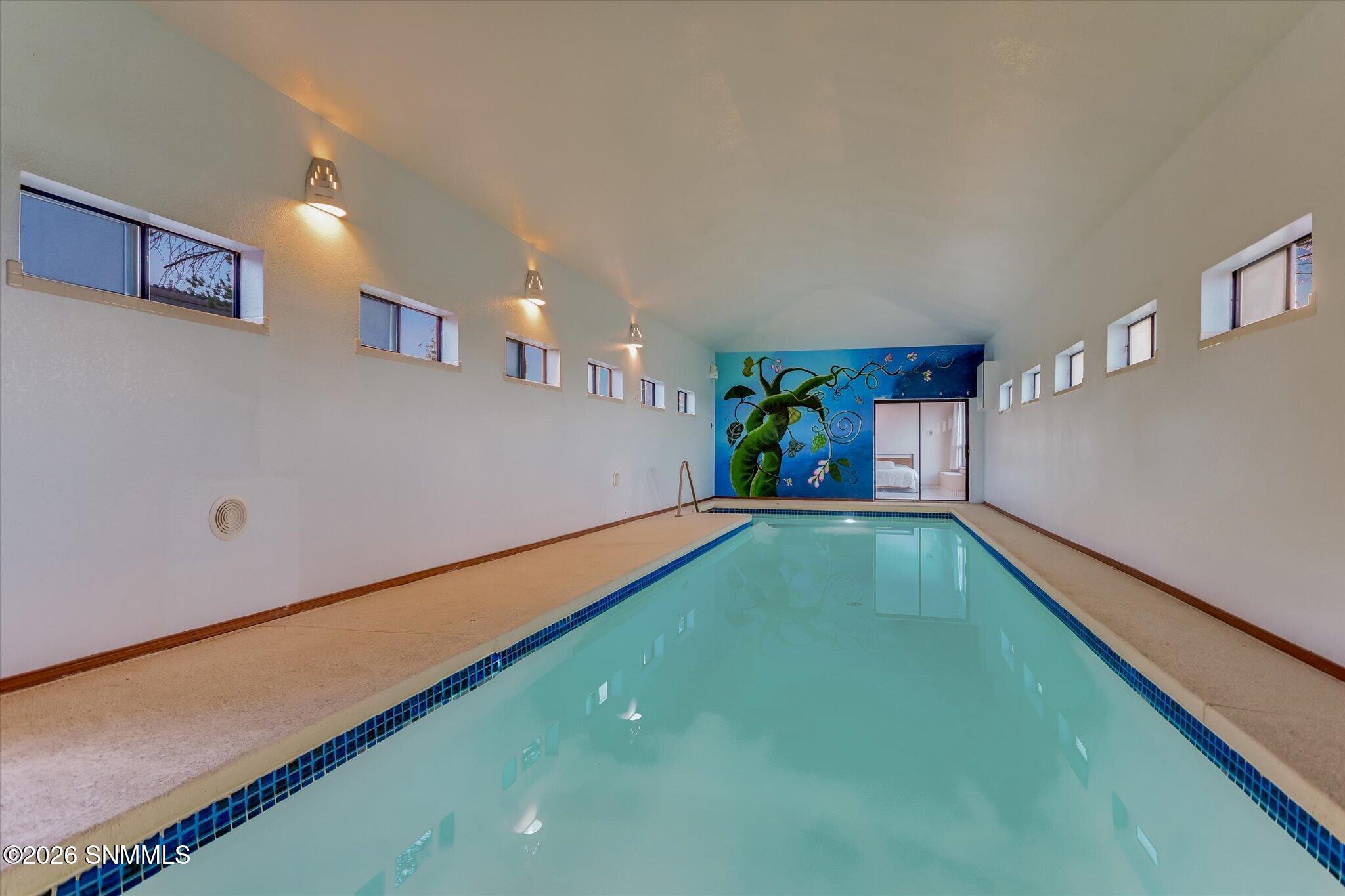 24-Indoor Pool