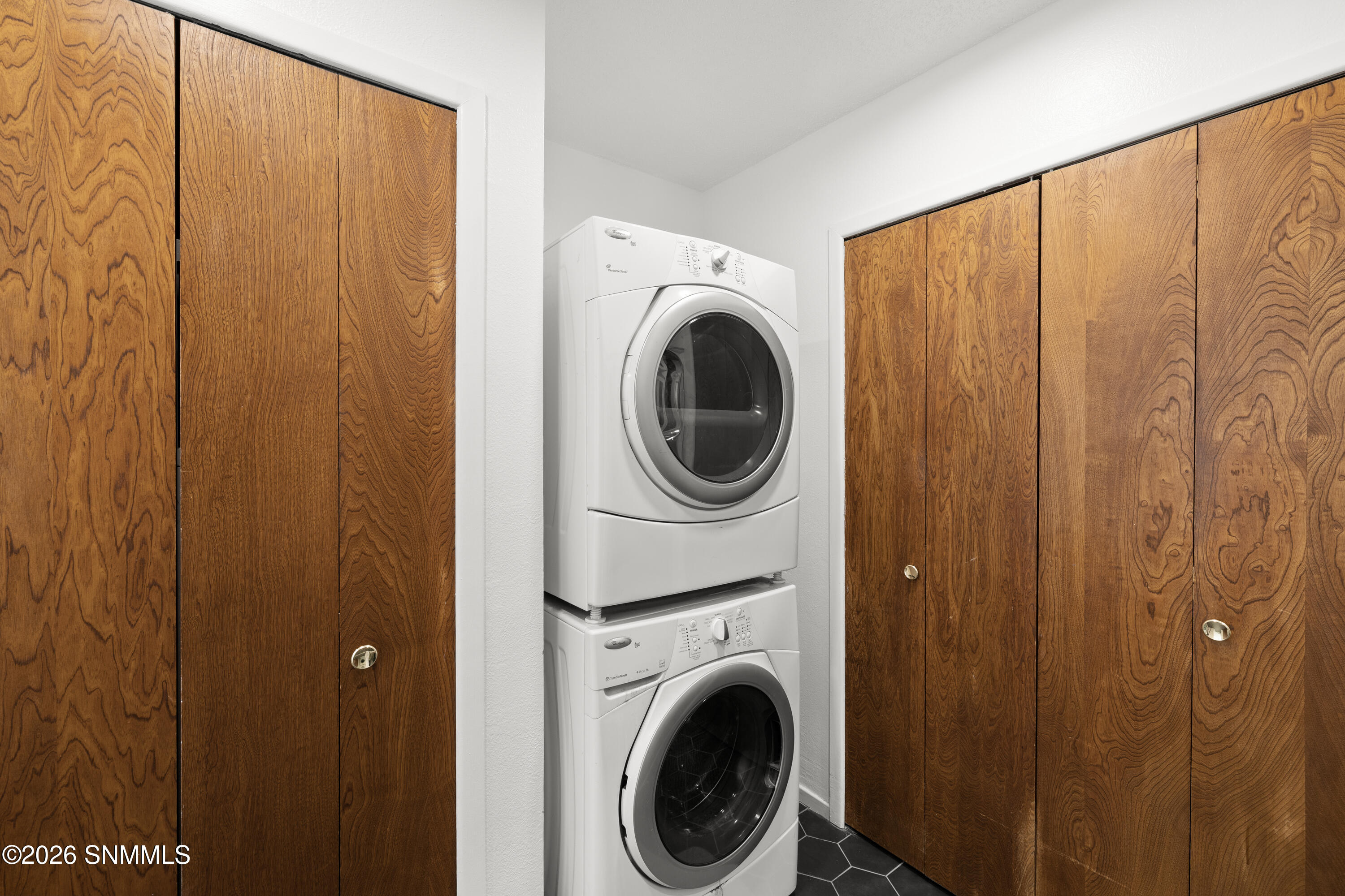 2907-Devondale-MLS-Camera-Guy-17
