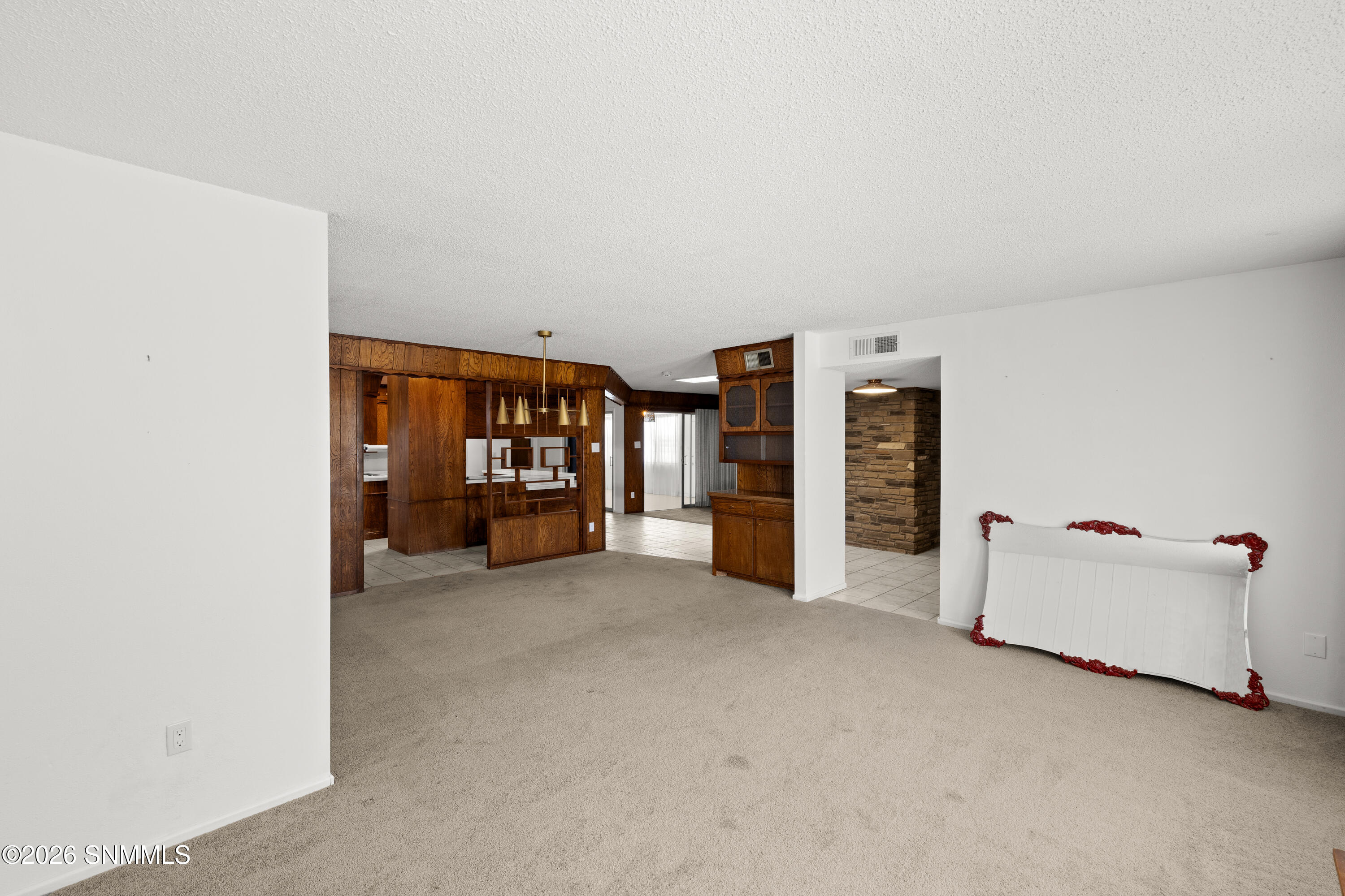 2907-Devondale-MLS-Camera-Guy-8