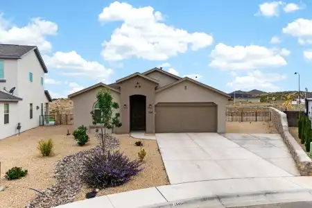 1545 Bison Spring Drive, Las Cruces, New Mexico 88012, 3 Bedrooms Bedrooms, ,2 BathroomsBathrooms,Residential,For Sale,Bison Spring,2601960
