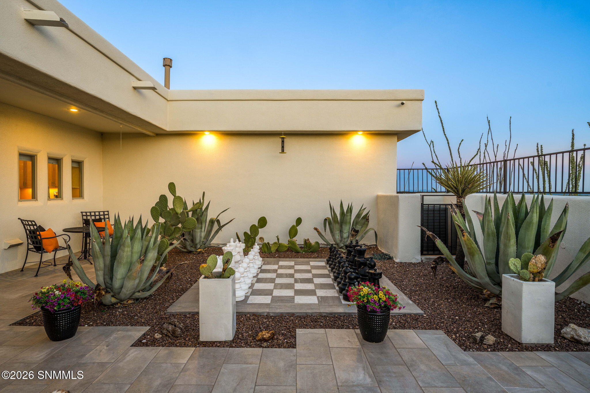 7-web-or-mls-Snappin Homes (CalleDeParad