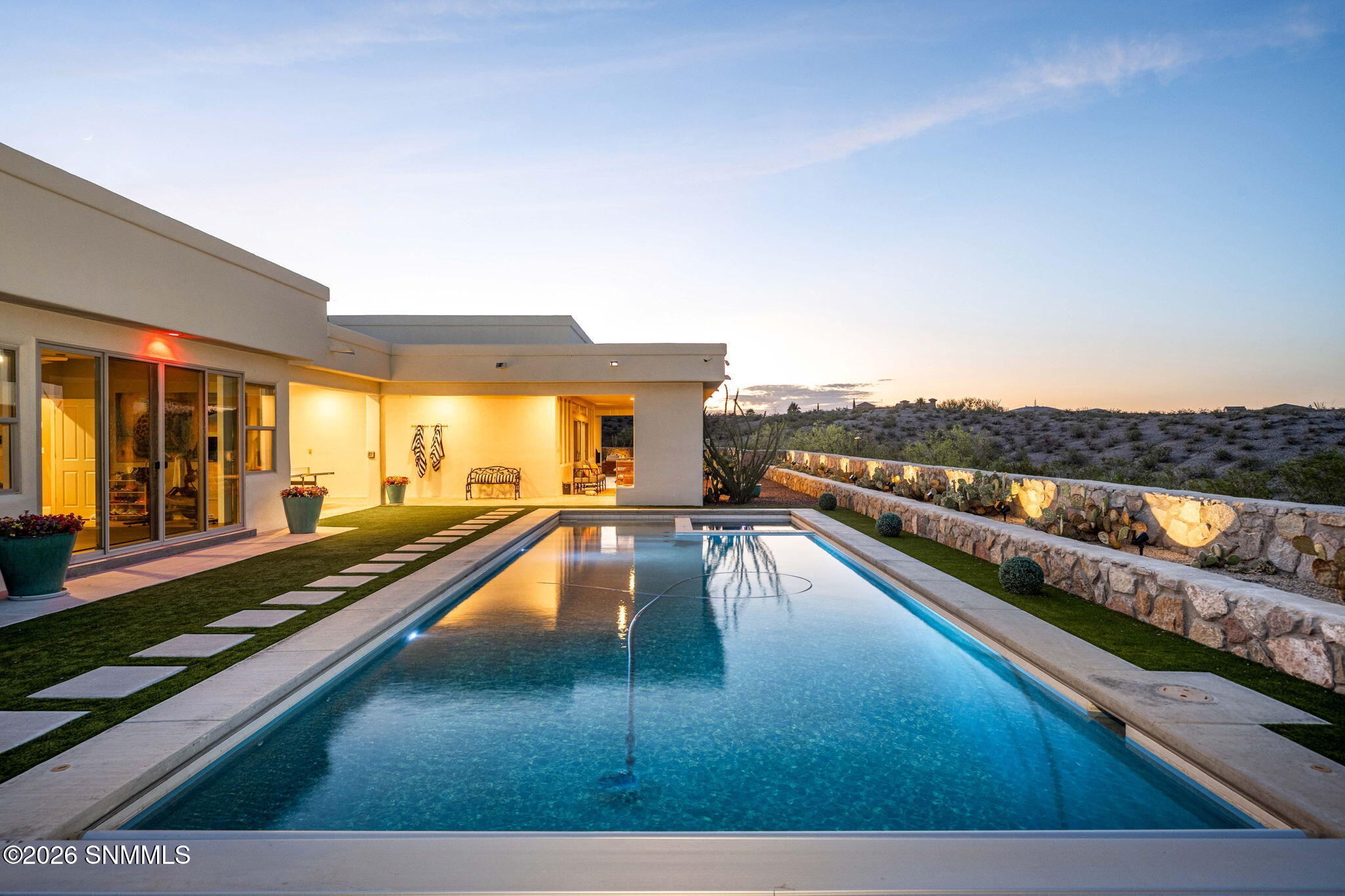 86-web-or-mls-Snappin Homes (CalleDePara