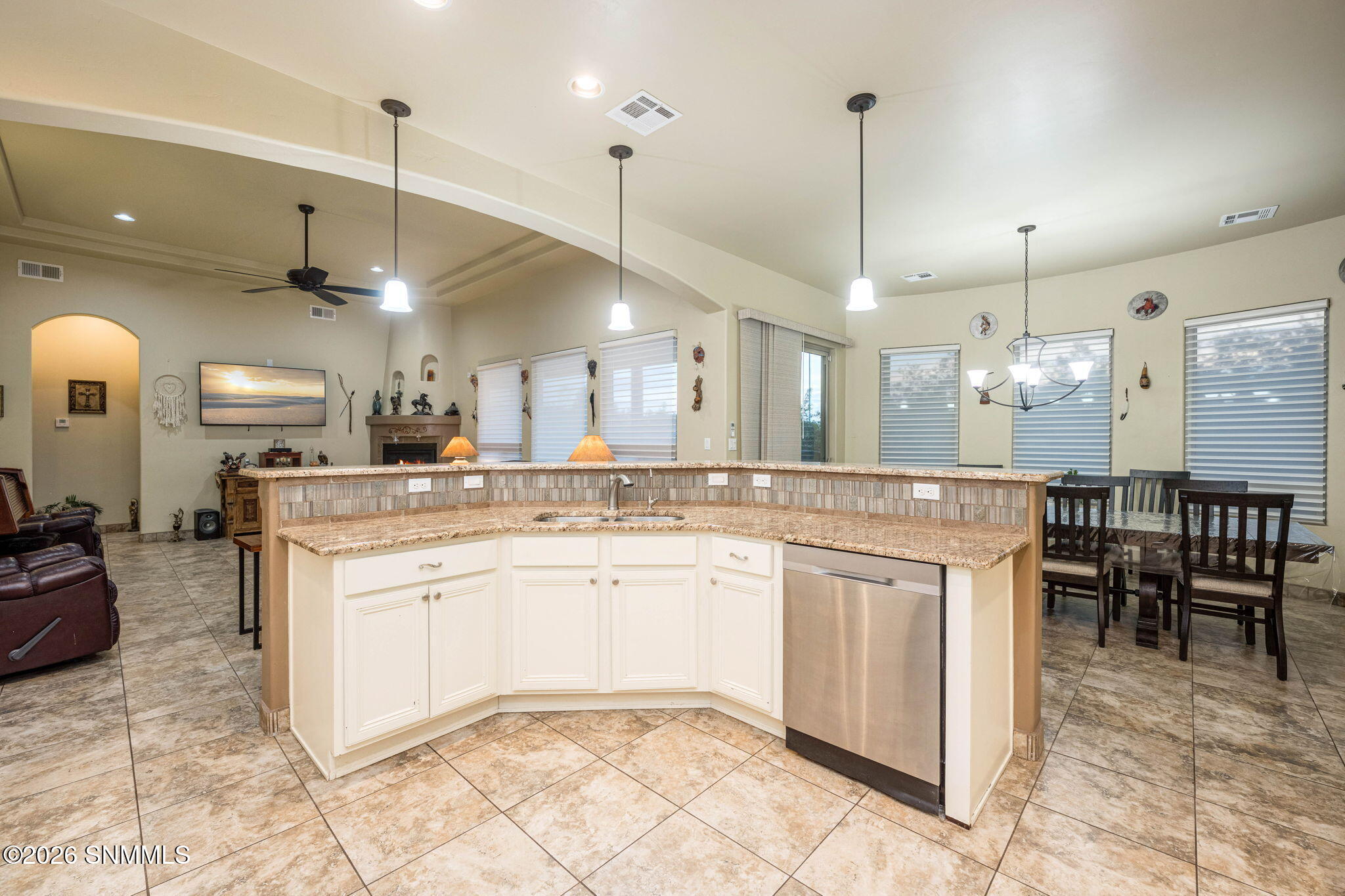 under-cabinet-lighting-kitchen.