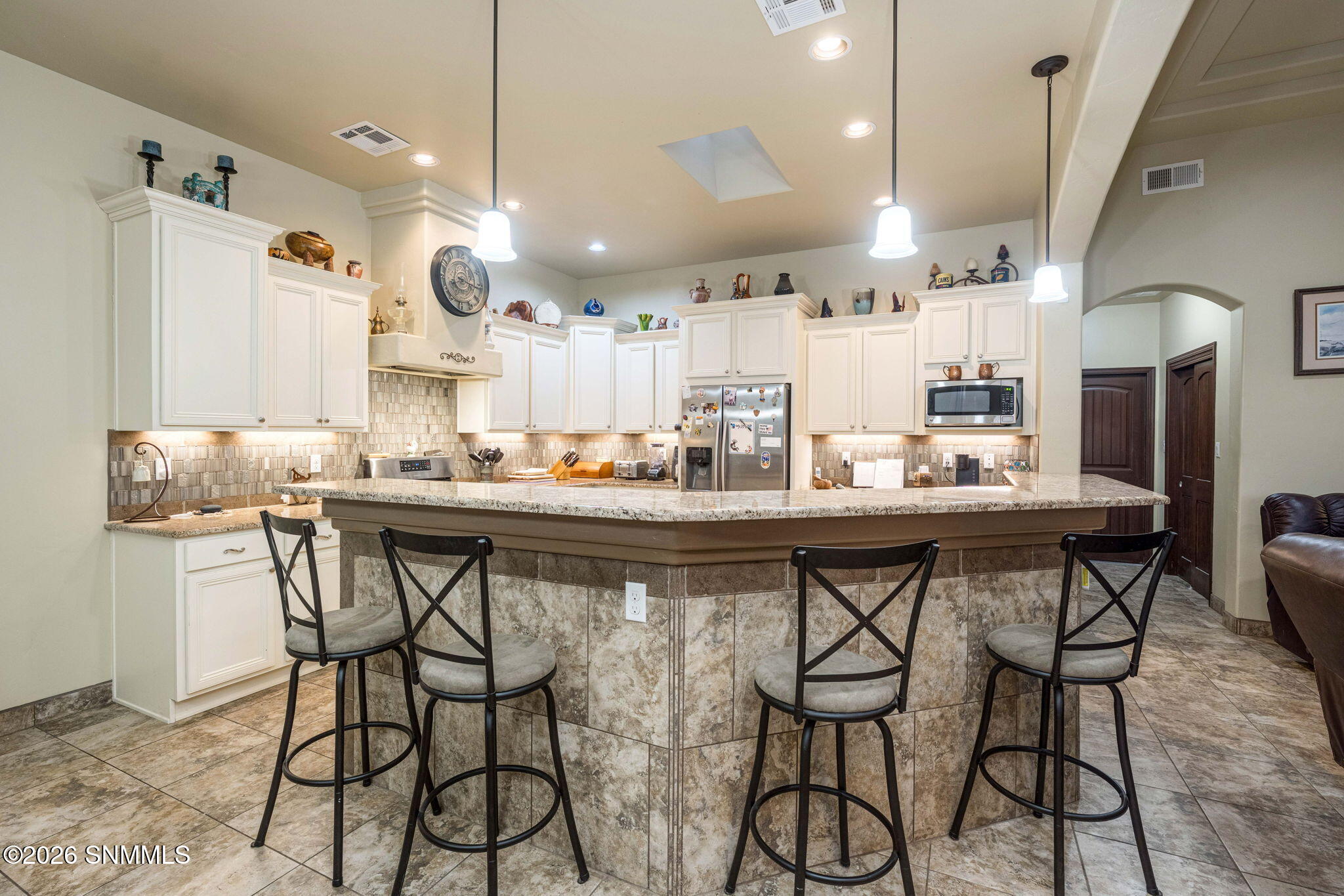 kitchen-dining-open-concept