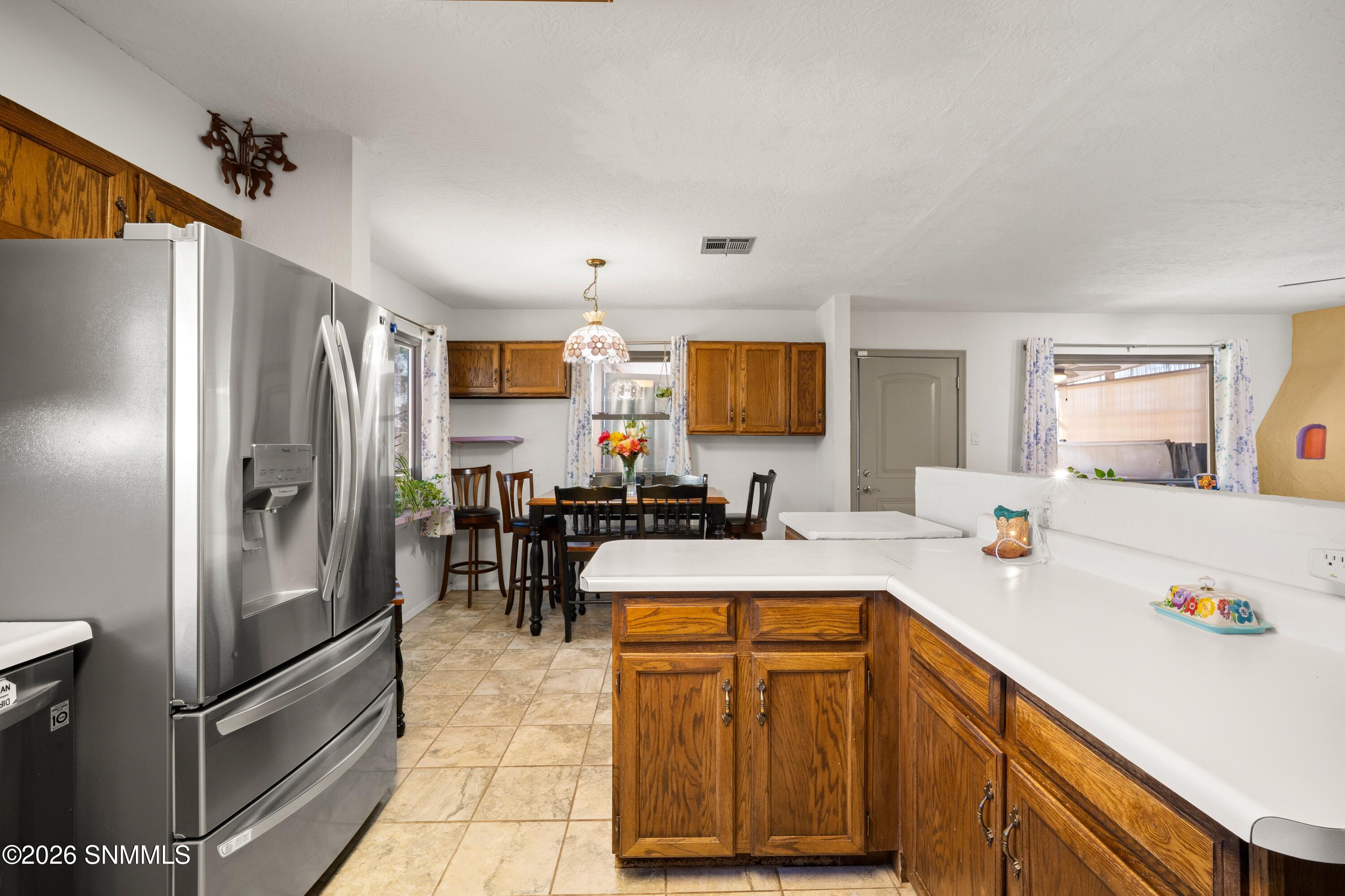 6370-Payan-MLS-Camera-Guy-19