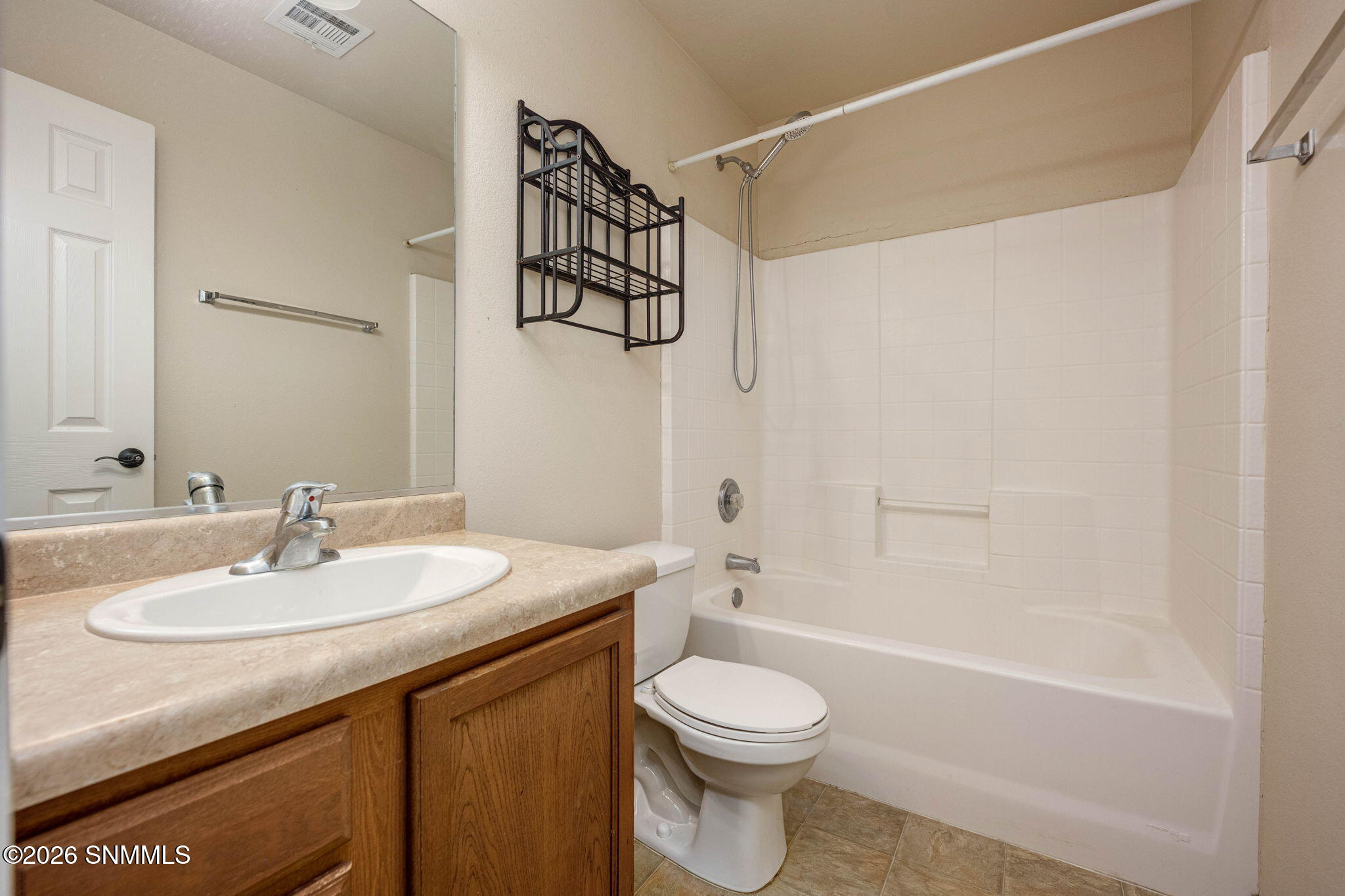 19-web-or-mls-Snappin Homes (Borroughs28
