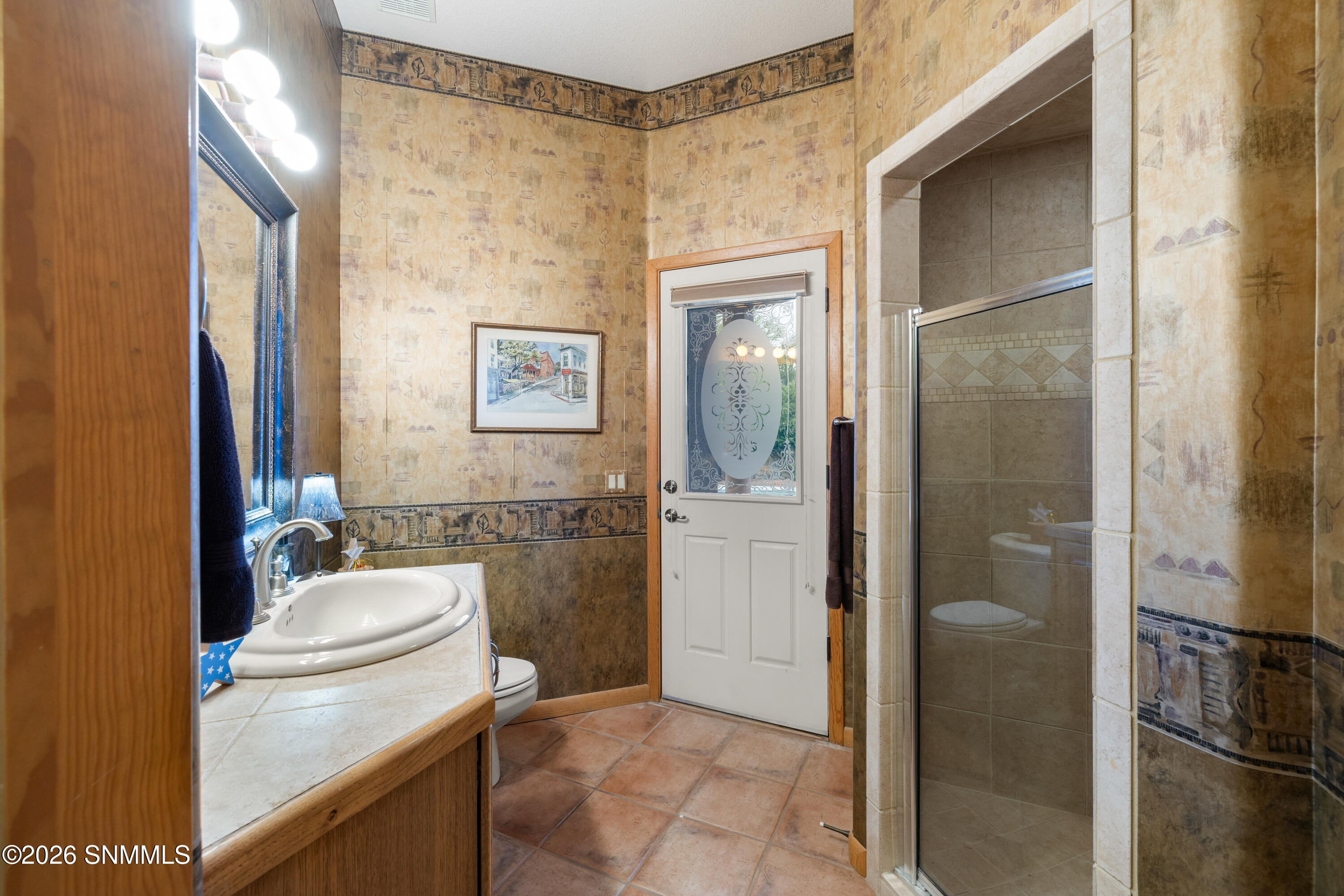 5025-Silverton-MLS-Camera-Guy-35