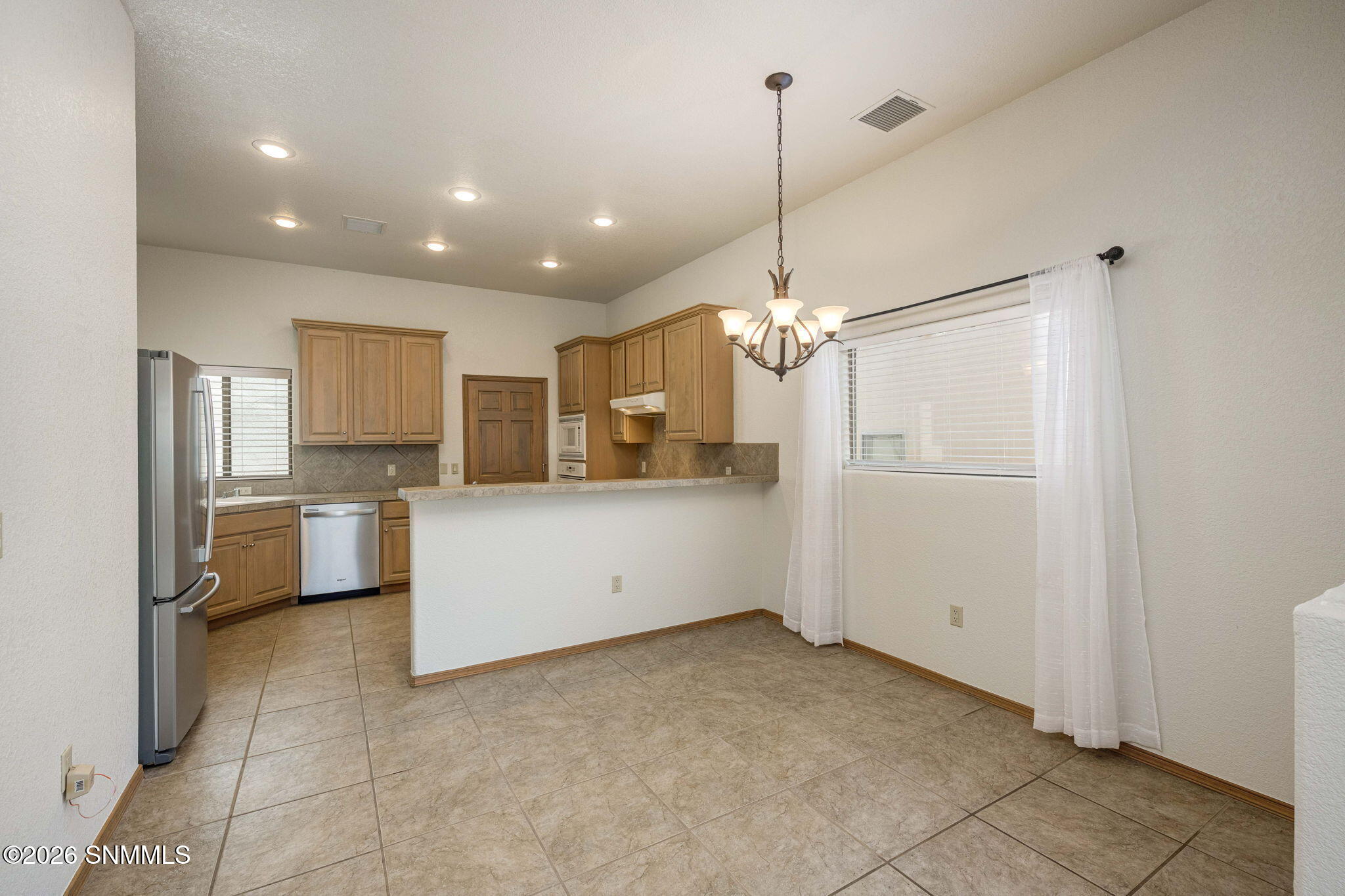 12-web-or-mls-Snappin Homes (GolfClub132