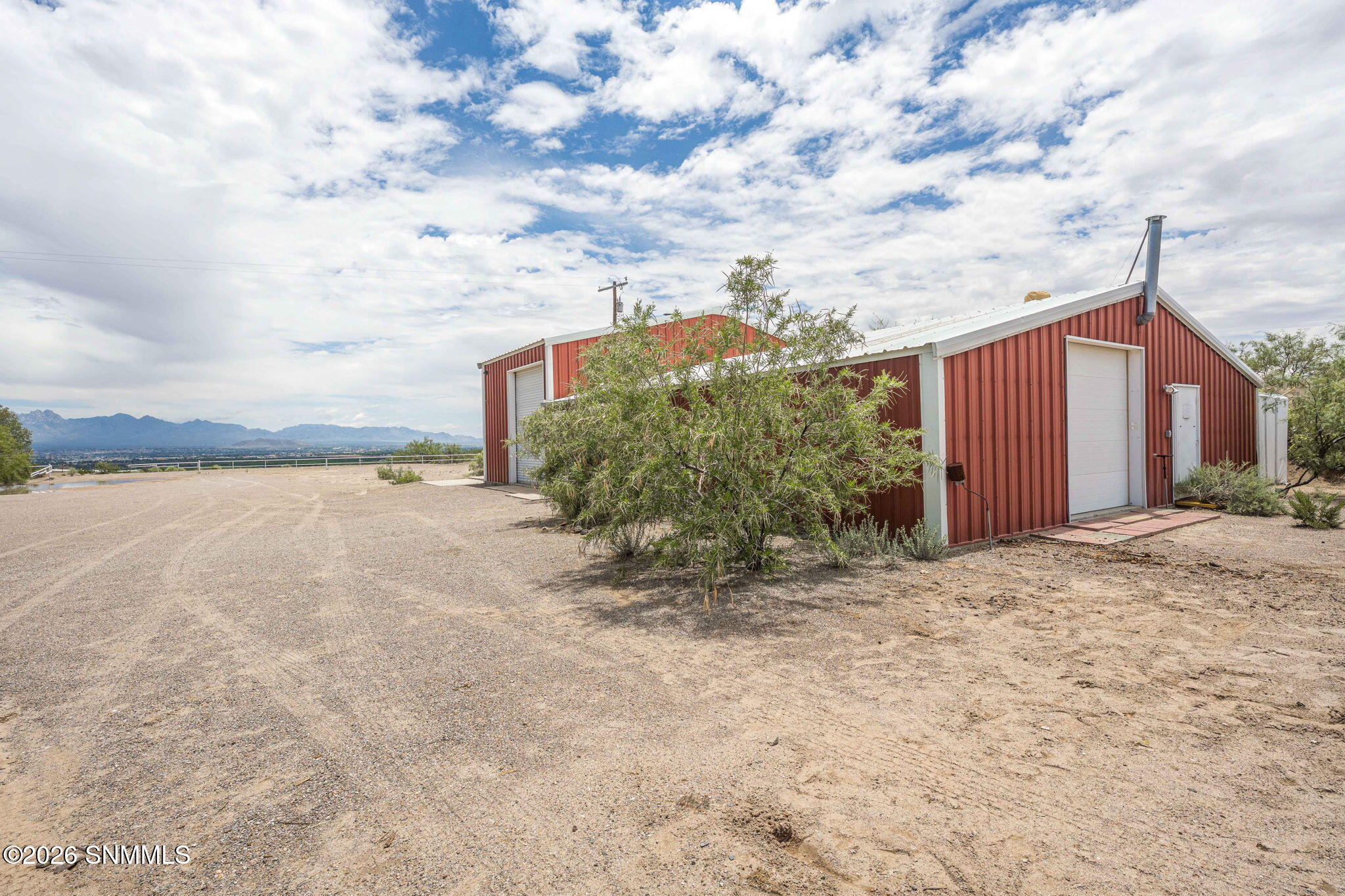 21-web-or-mls-Snappin Homes (SandyHill10