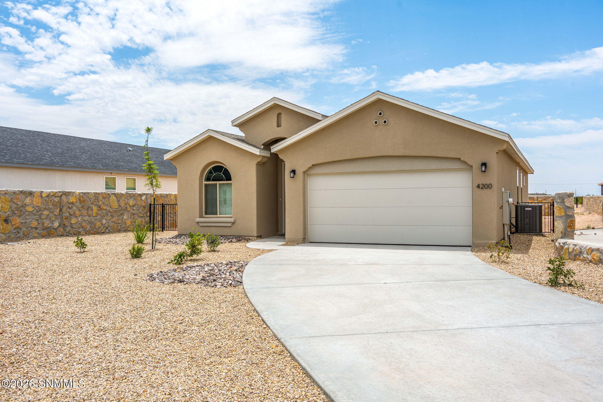 2-web-or-mls-Snappin Homes (Evolution420