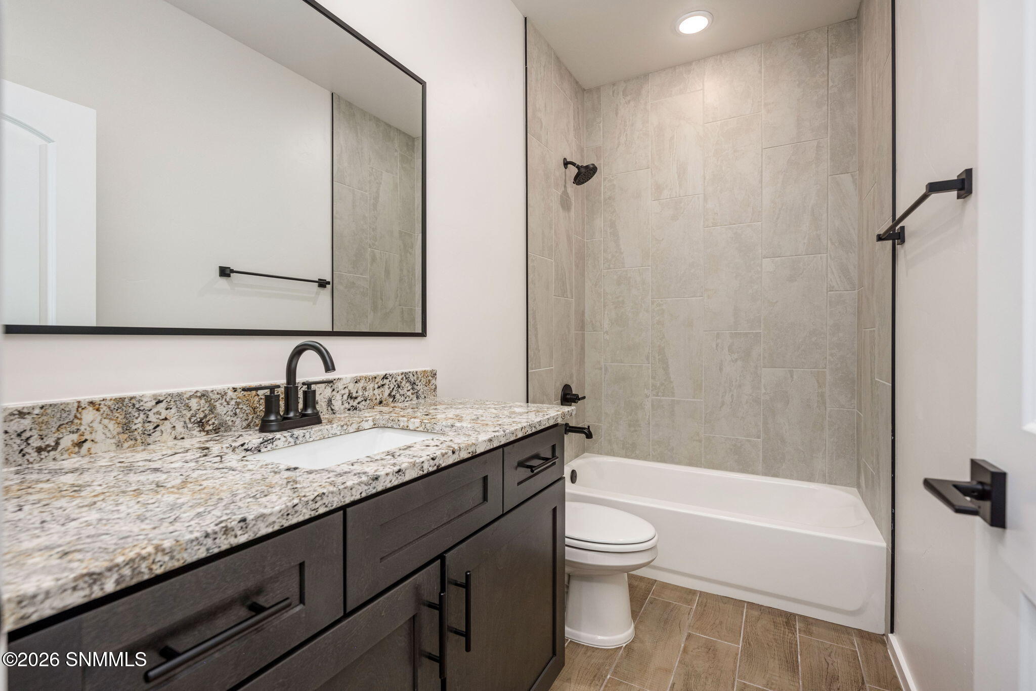 16-web-or-mls-Snappin Homes (Evolution42