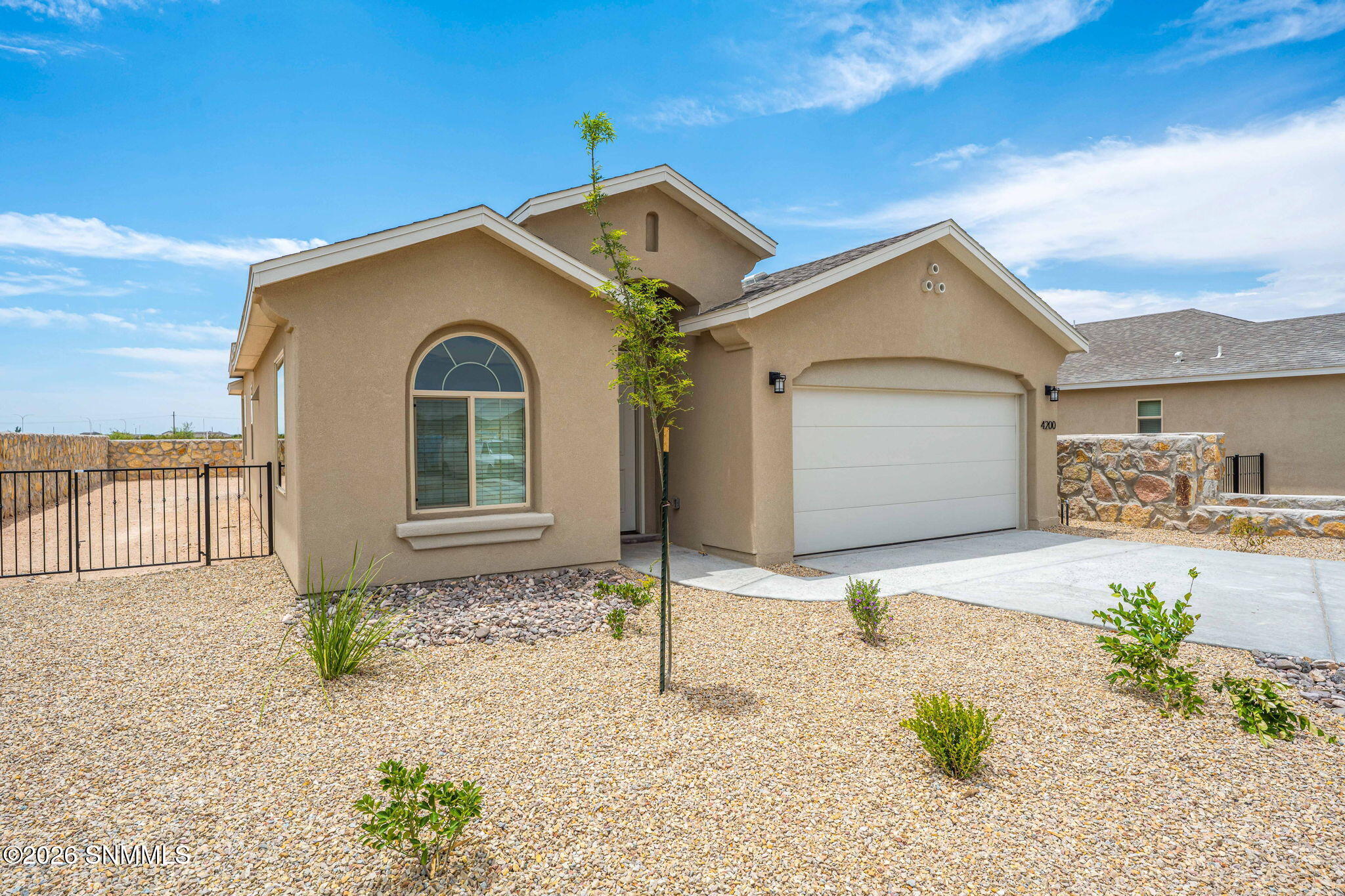3-web-or-mls-Snappin Homes (Evolution420