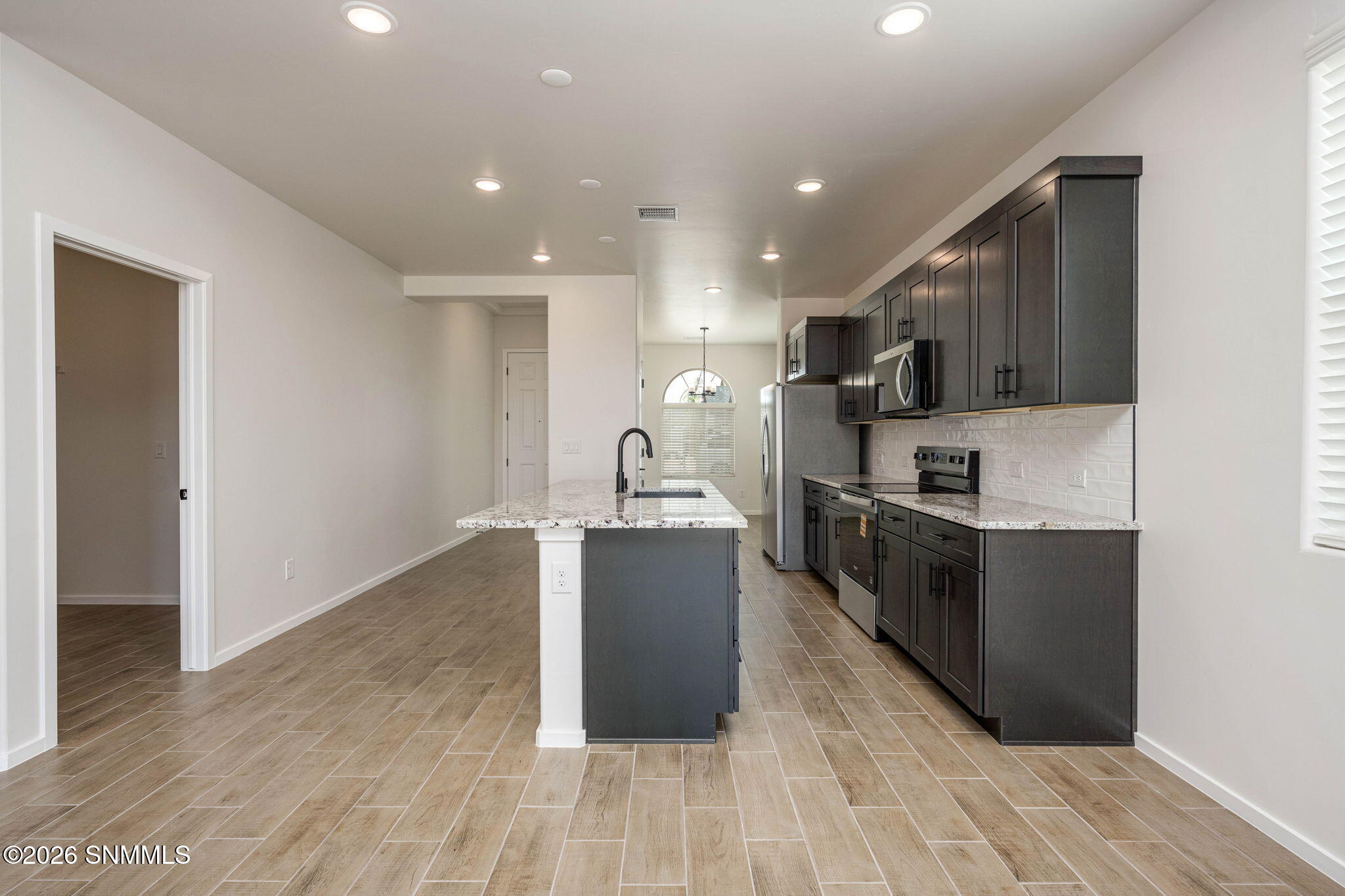 7-web-or-mls-Snappin Homes (Evolution420