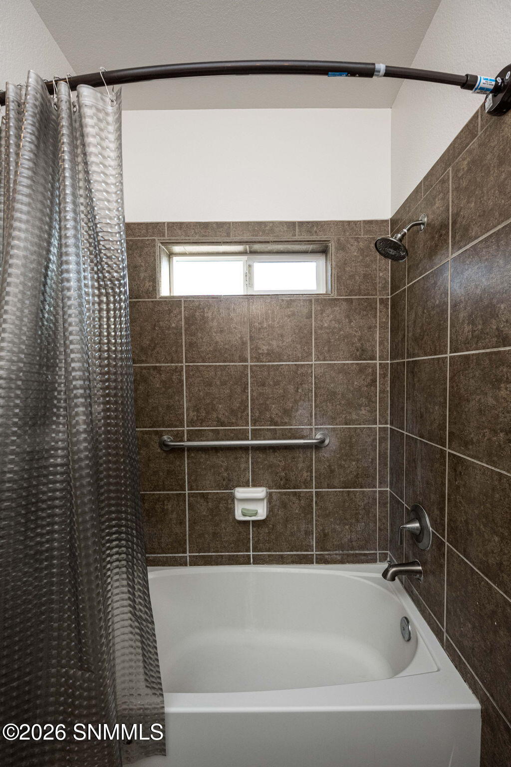 21-web-or-mls-Snappin Homes (Mesita4638)