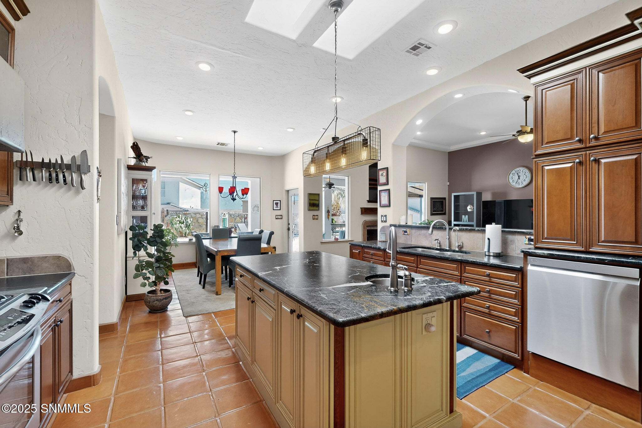 16 Kitchen 34-064_3D-Casas-1940-San-Fern