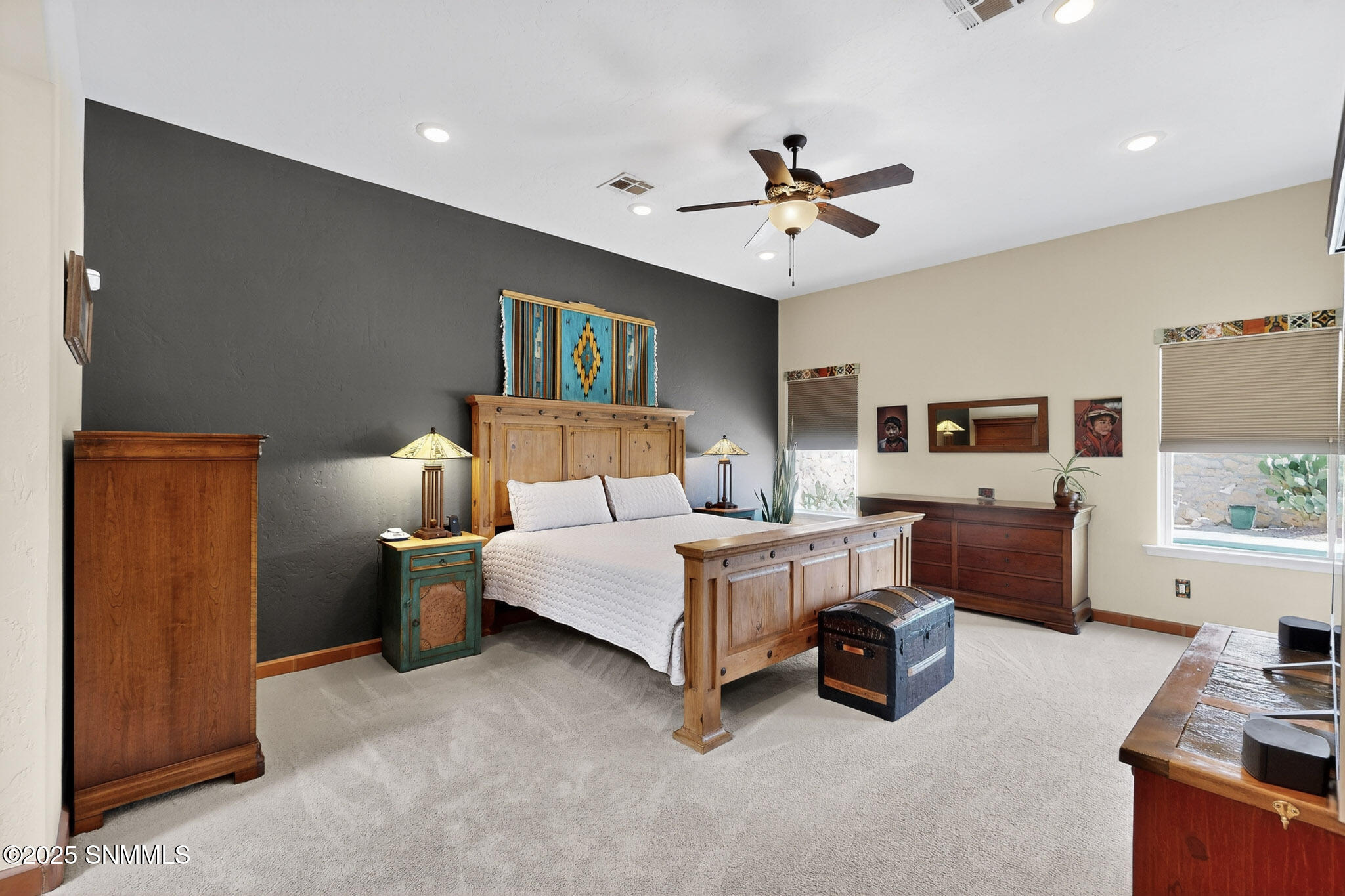 22 Primary Bed 40-048_3D-Casas-1940-San-