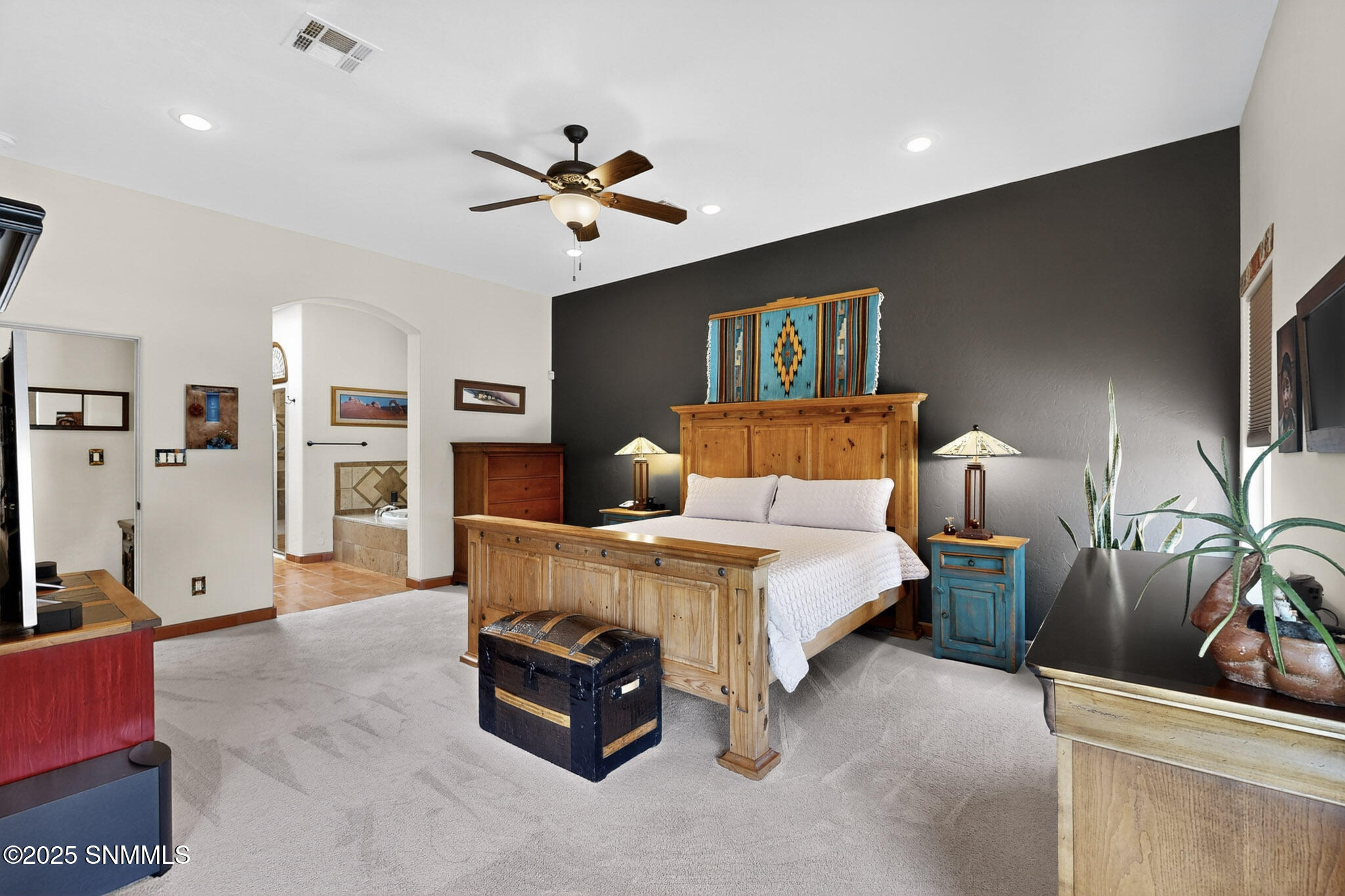 19 Primary Bed 39-047_3D-Casas-1940-San-