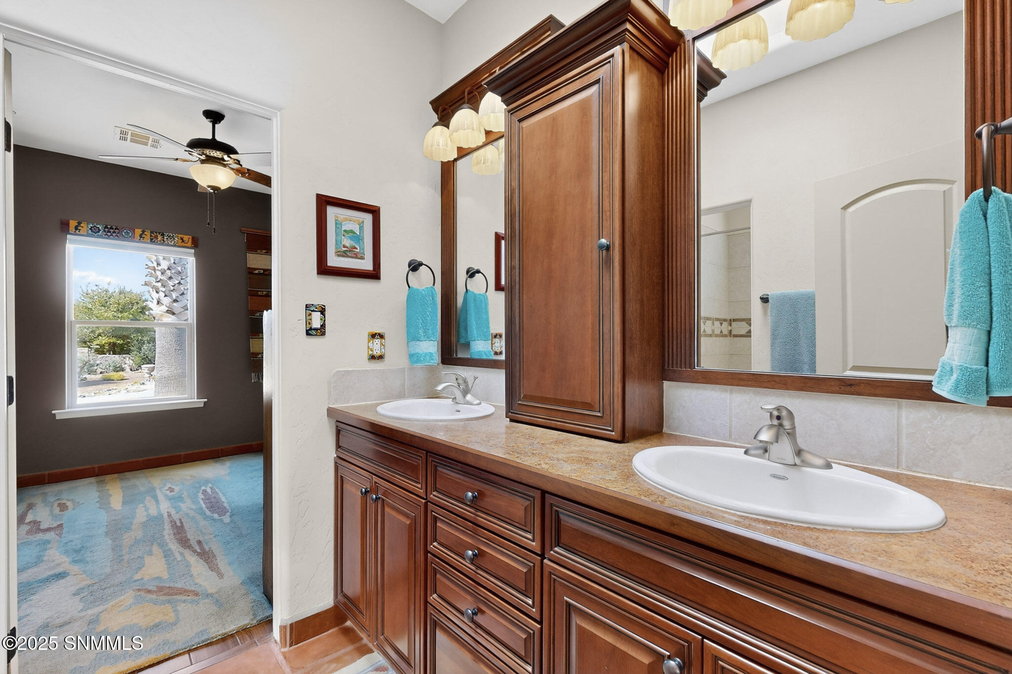 37 Bath 3 52-037_3D-Casas-1940-San-Ferna