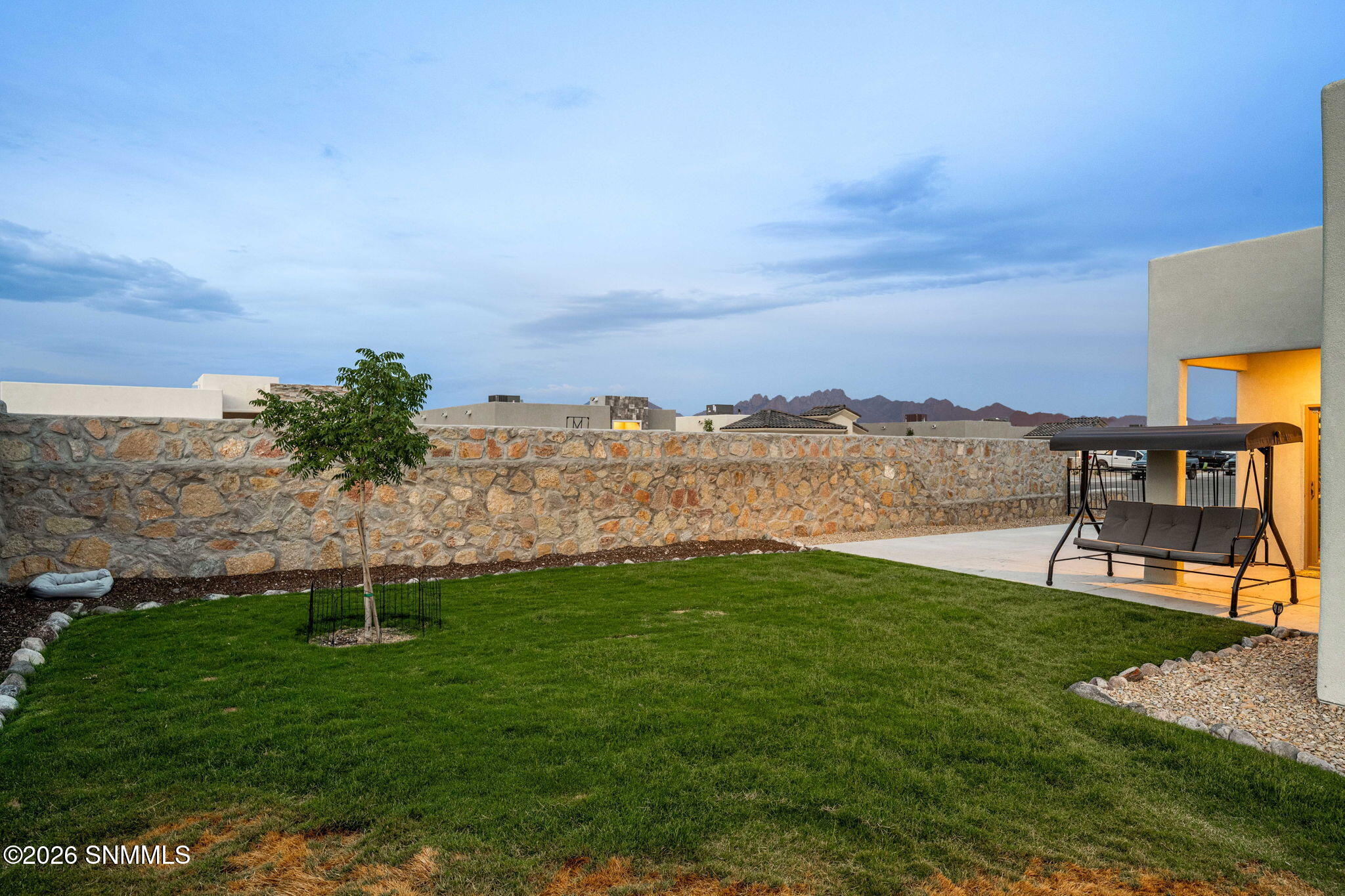 37-web-or-mls-Snappin Homes (Gibralter38
