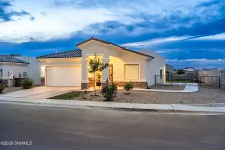 3801 Gibraltar Road, Las Cruces, New Mexico 88012, 3 Bedrooms Bedrooms, ,2 BathroomsBathrooms,Residential,For Sale,Gibraltar,2602024