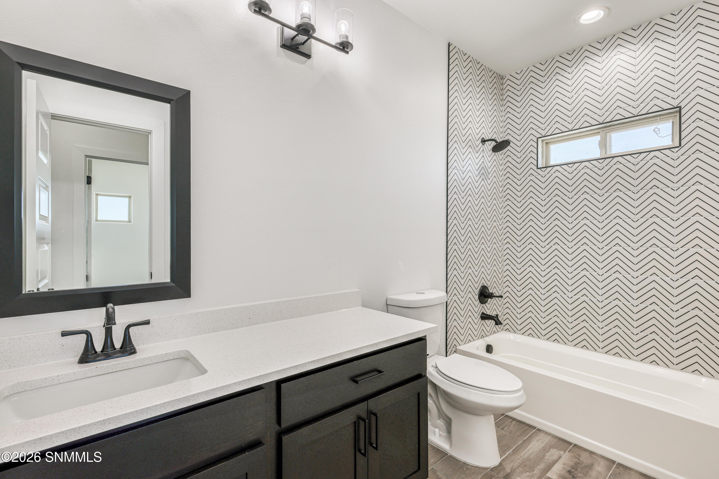 Downstairs full bath