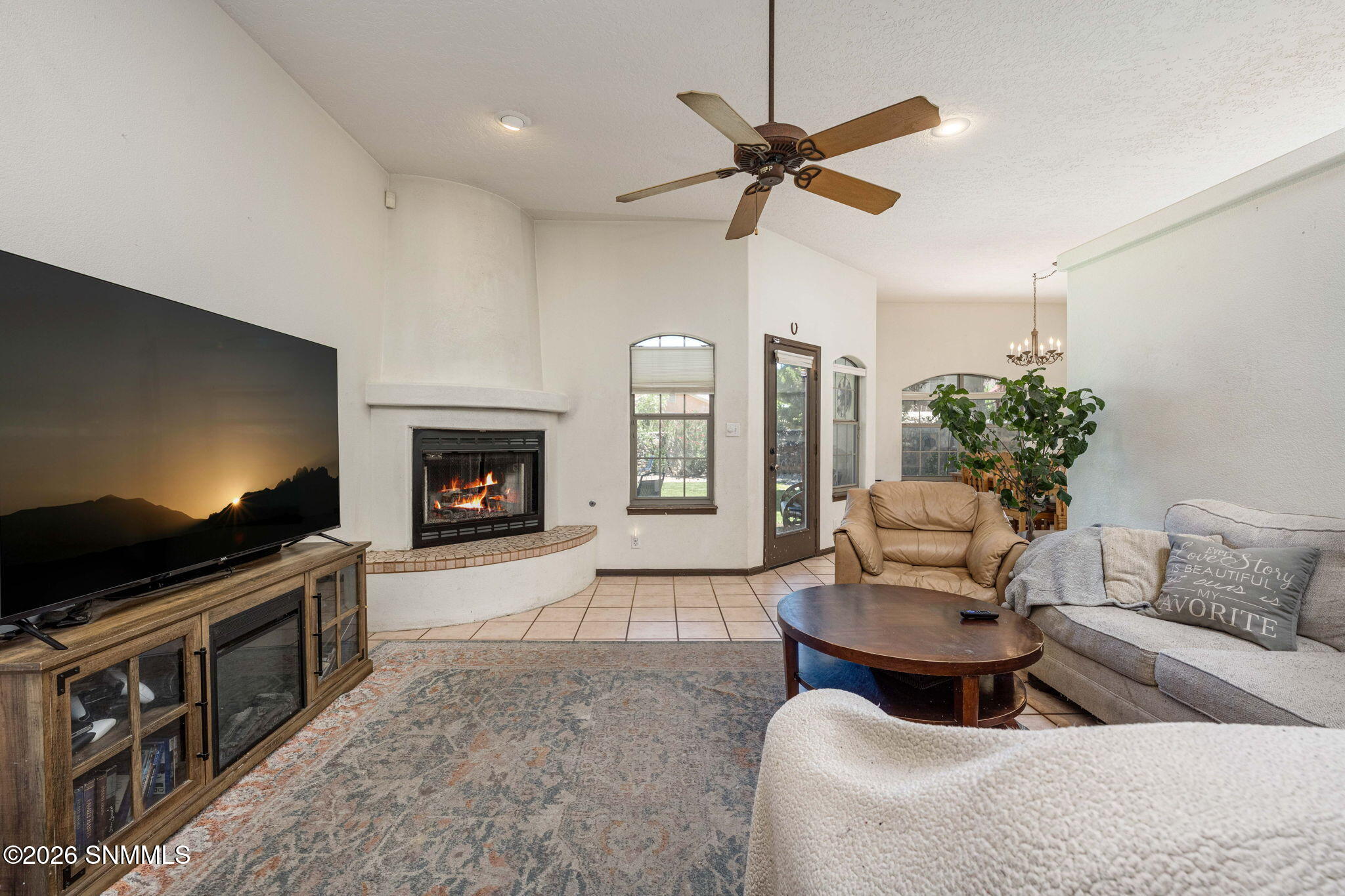 6-web-or-mls-Snappin Homes (PinnacleView