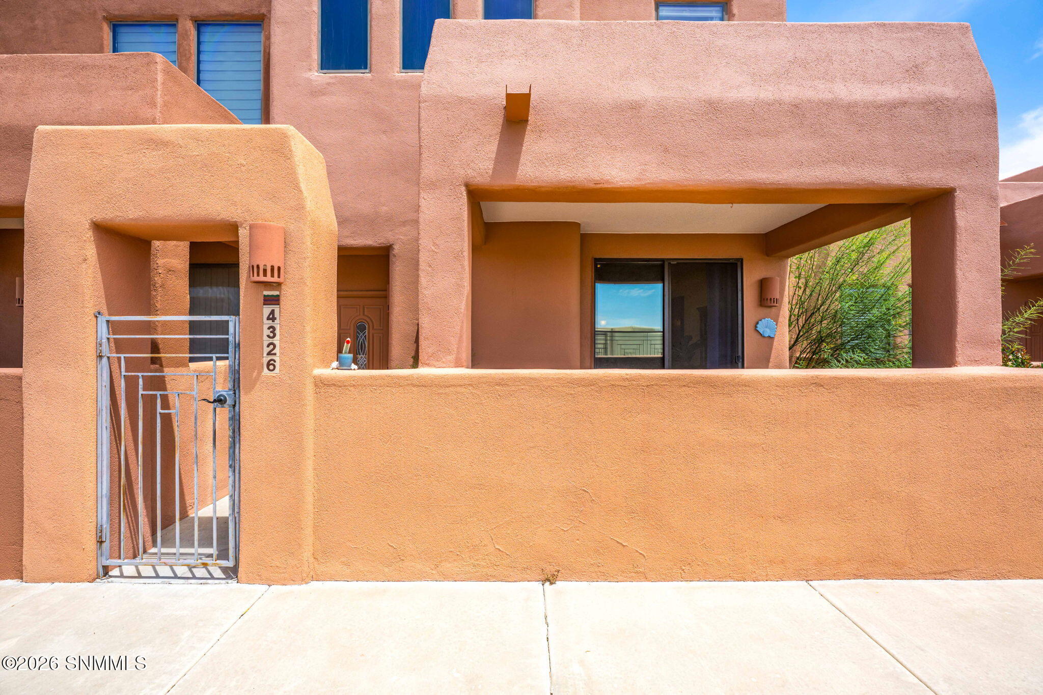 3-web-or-mls-Snappin Homes (Nambe4326)-3