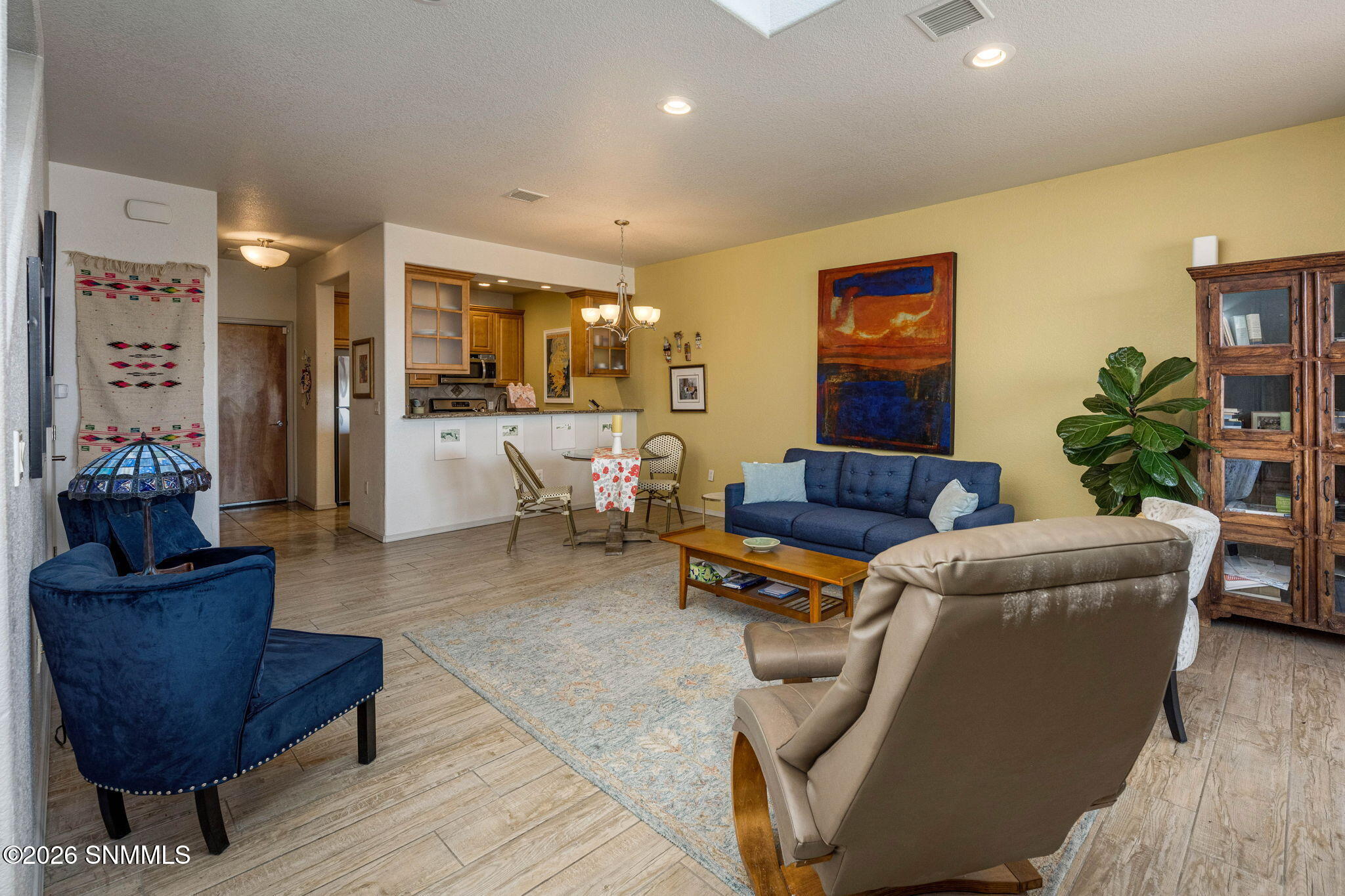 6-web-or-mls-Snappin Homes (Nambe4326)-6