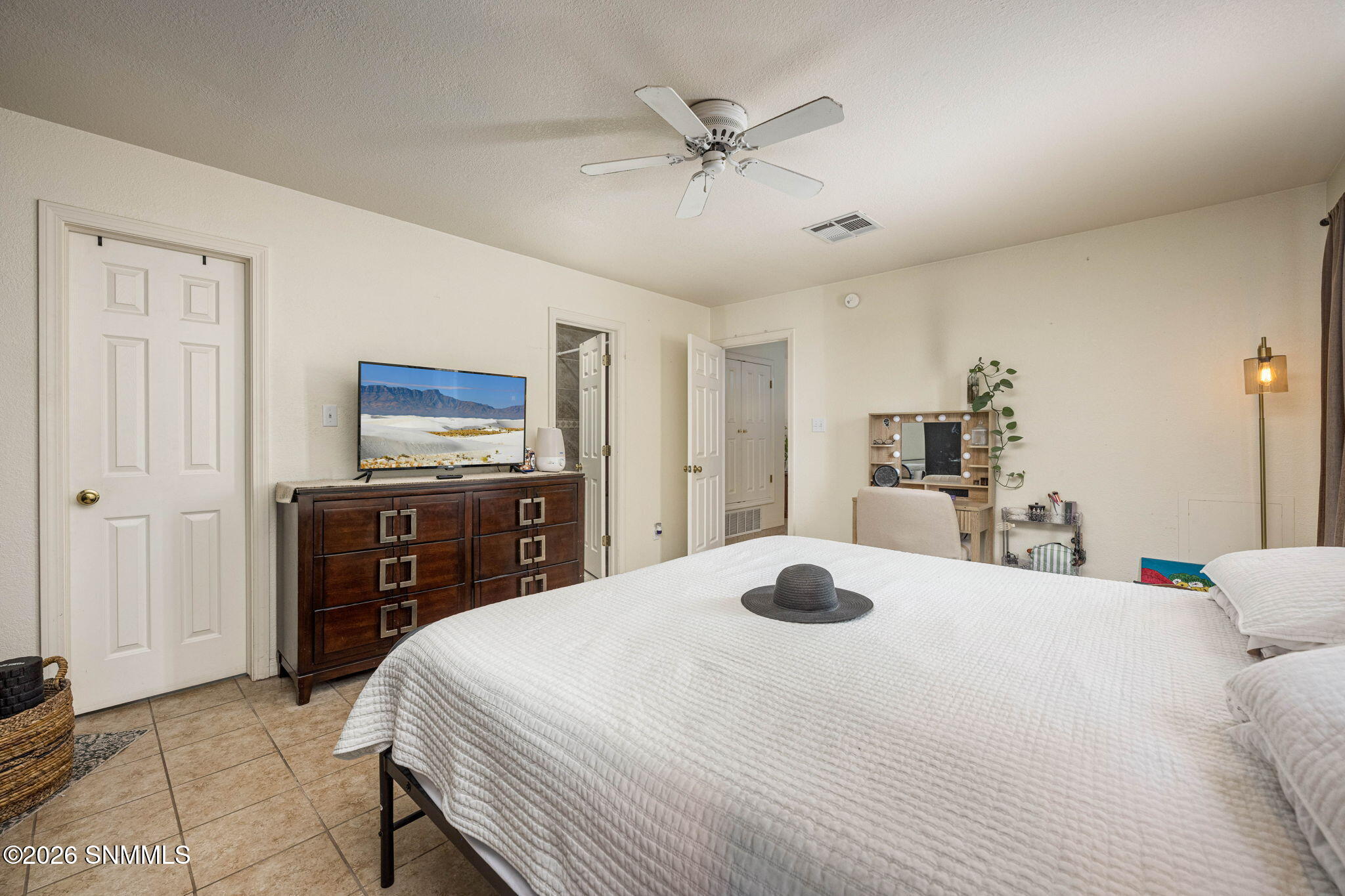 19-web-or-mls-Snappin Homes (CieloVista6