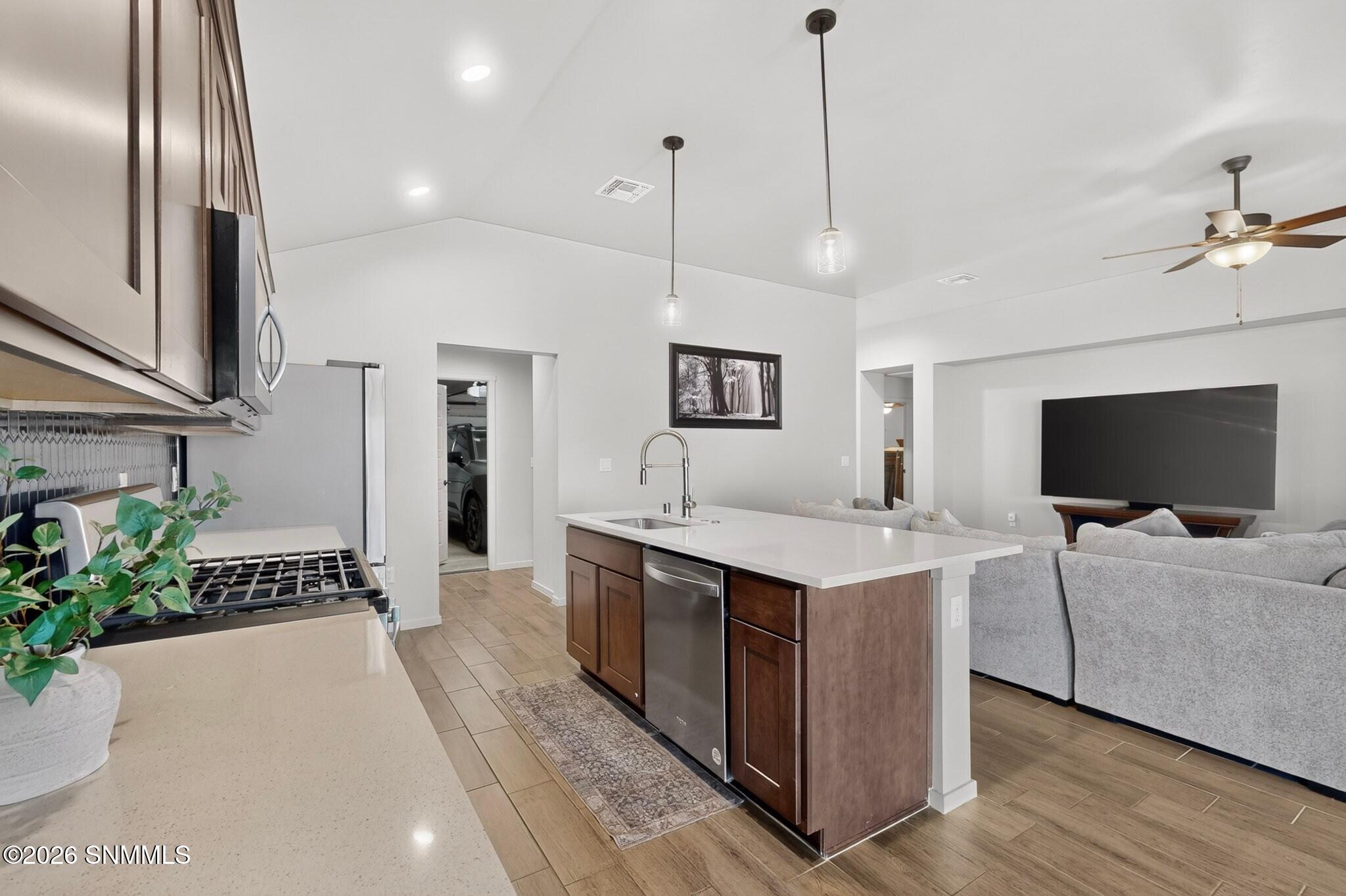 3dcasas-3196-bluestem-st-018