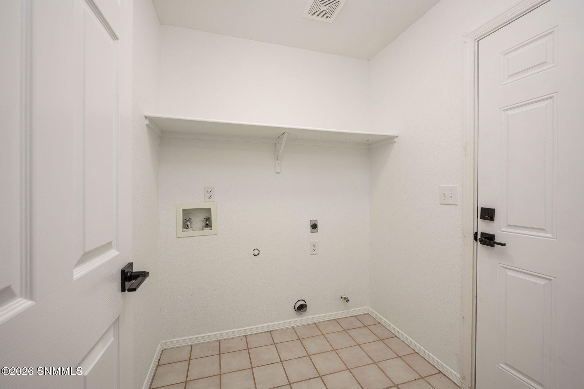 15-web-or-mls-Snappin Homes (Gem4986)-15