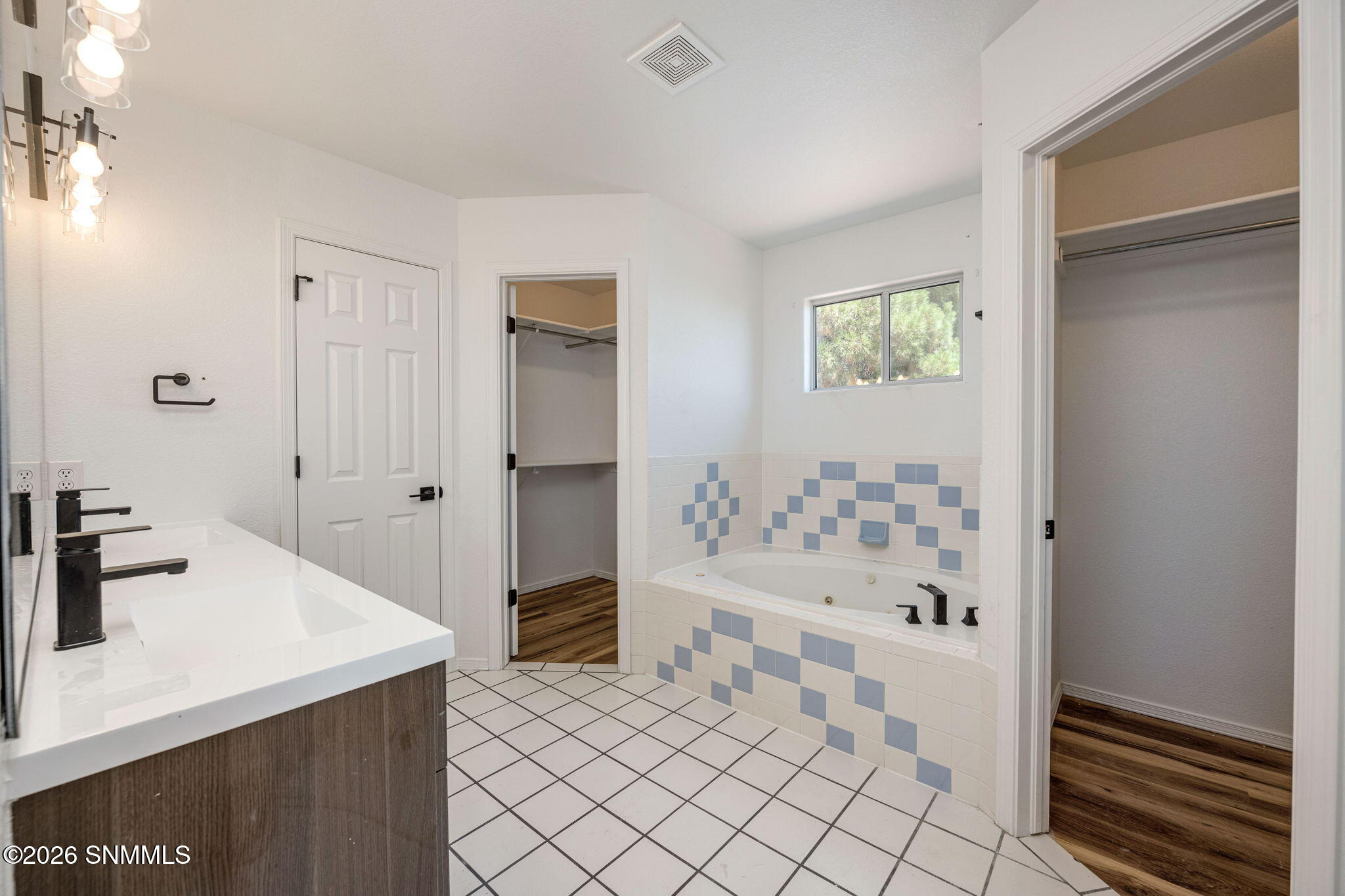 19-web-or-mls-Snappin Homes (Gem4986)-19