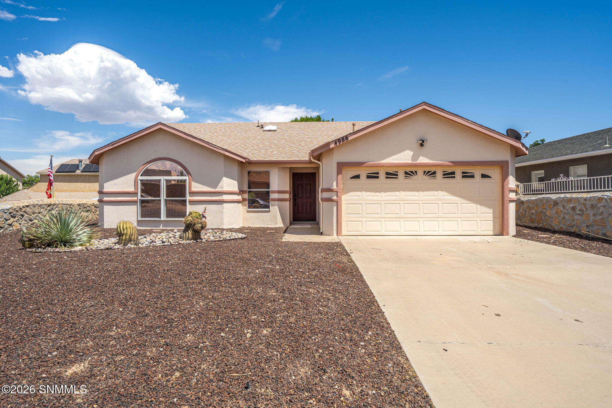 2-web-or-mls-Snappin Homes (Gem4986)-2