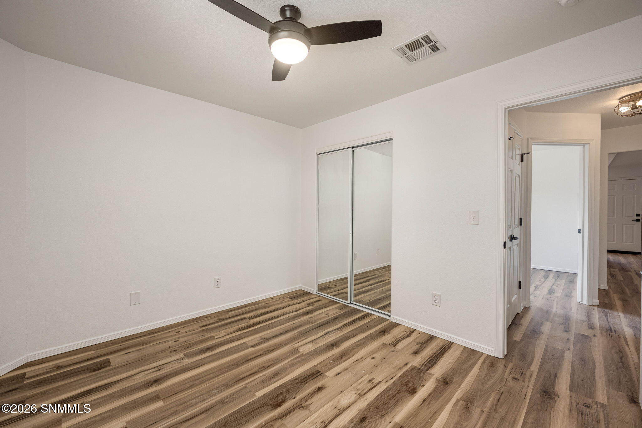 27-web-or-mls-Snappin Homes (Gem4986)-27