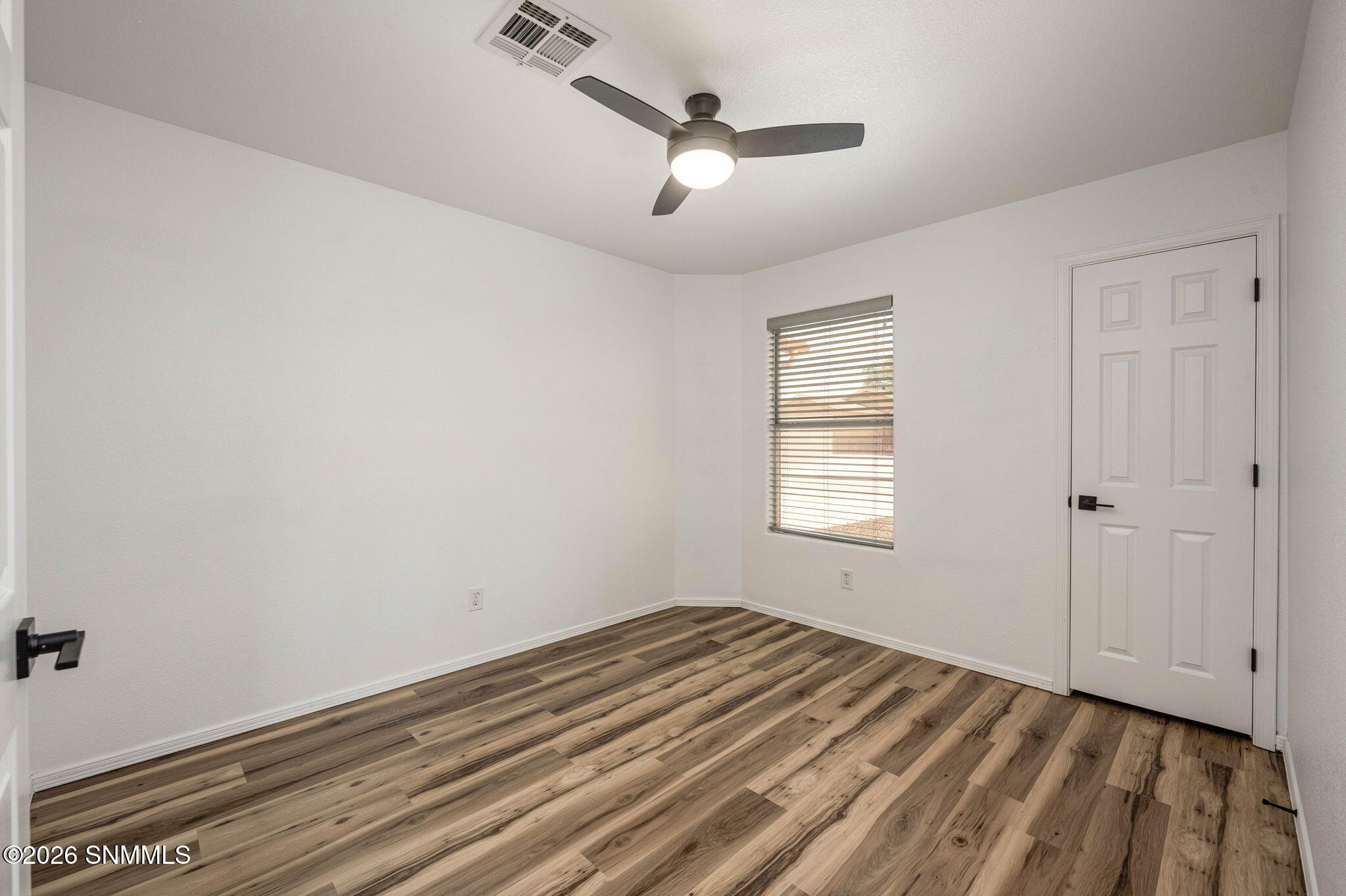 28-web-or-mls-Snappin Homes (Gem4986)-28