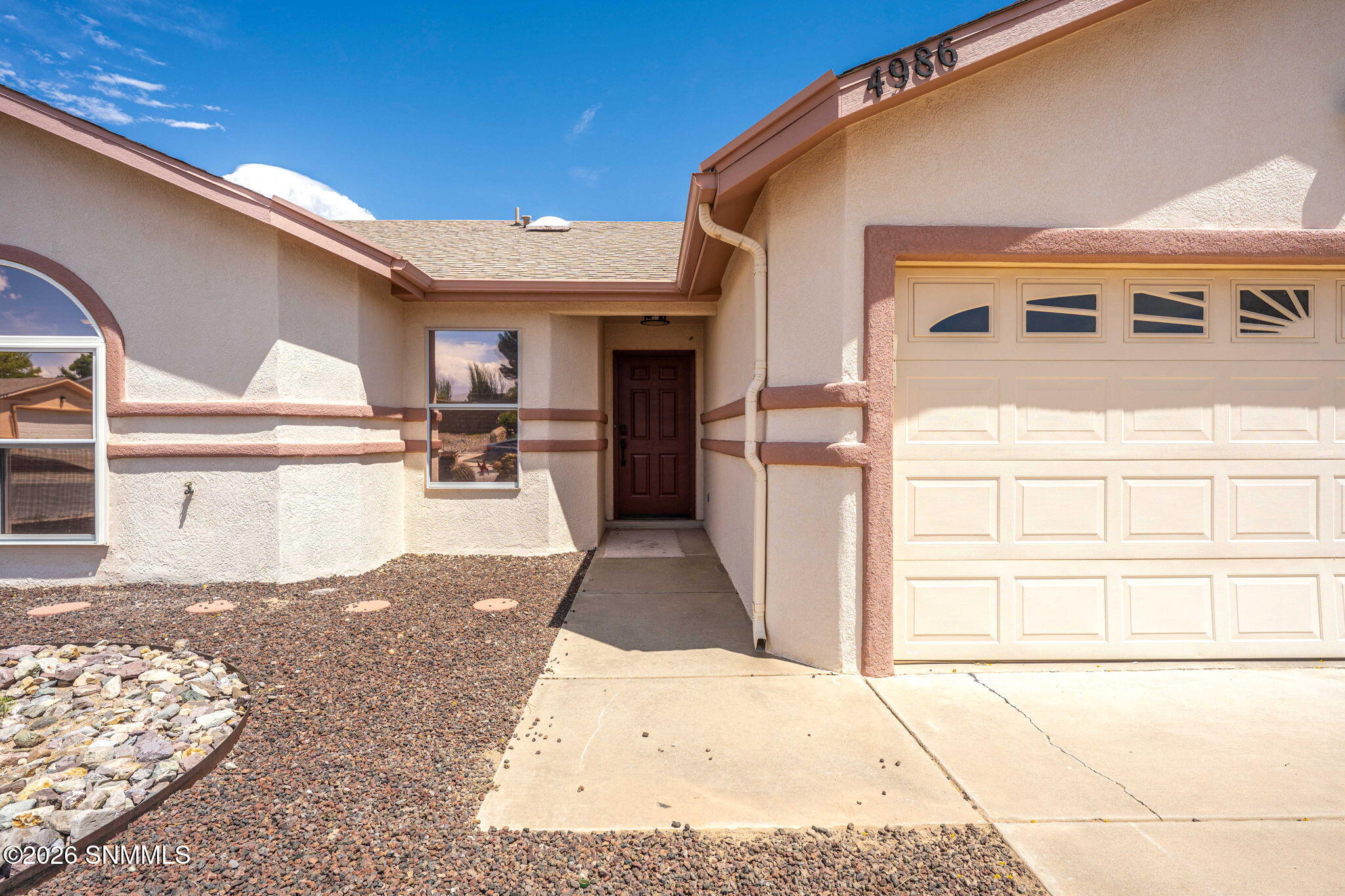 4-web-or-mls-Snappin Homes (Gem4986)-4