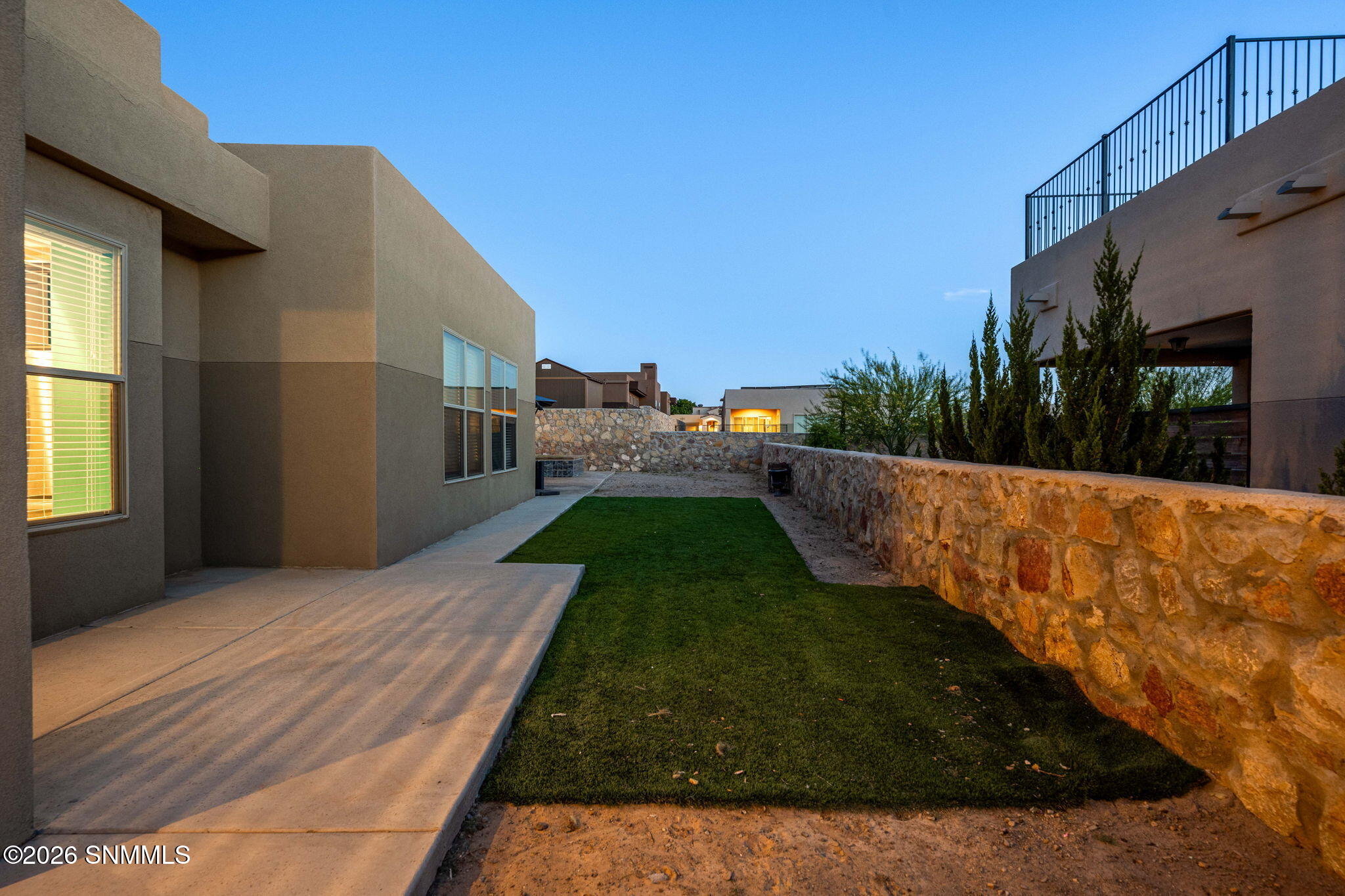 Side Yard 1